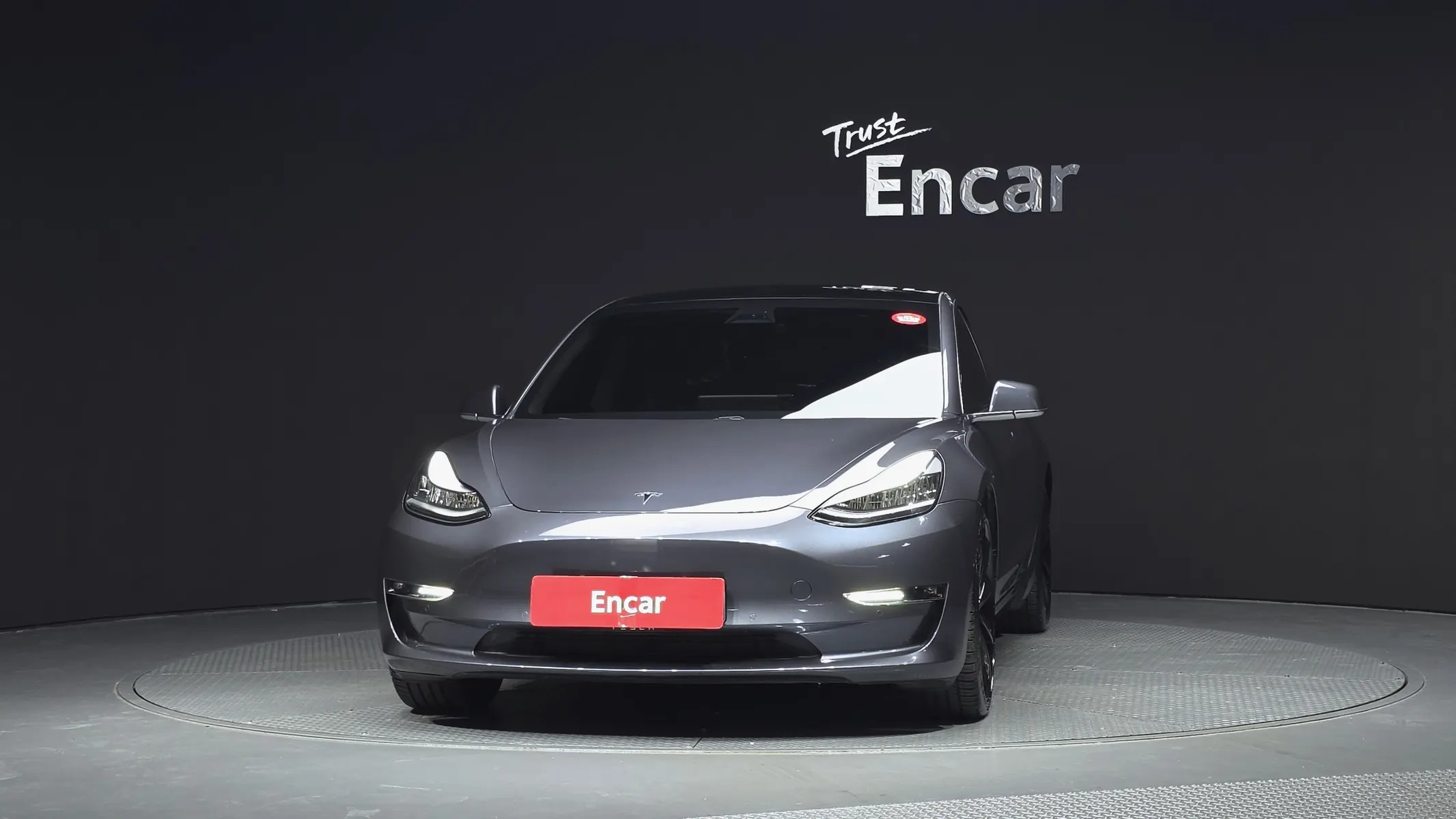 Tesla 3 AWD 2020 2/5