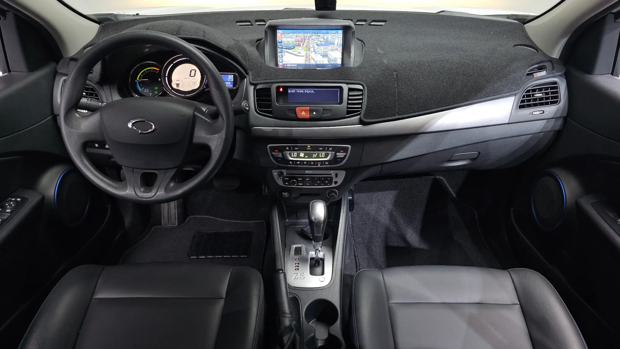 Renault Korea SM3 Z.E. SE 2019 4/5