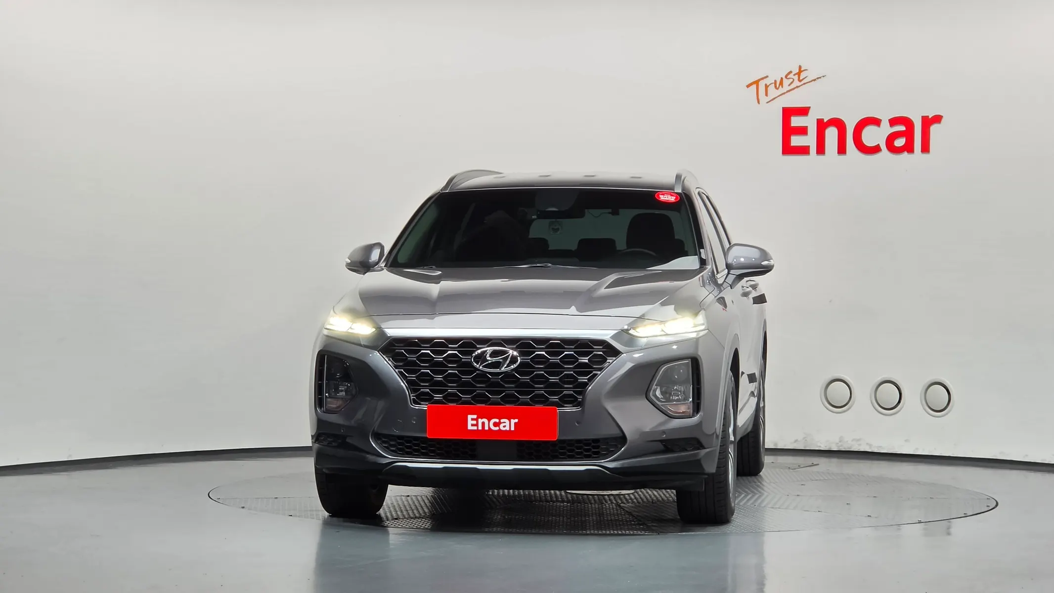 Hyundai TM 2.0 2WD 2019 2/5