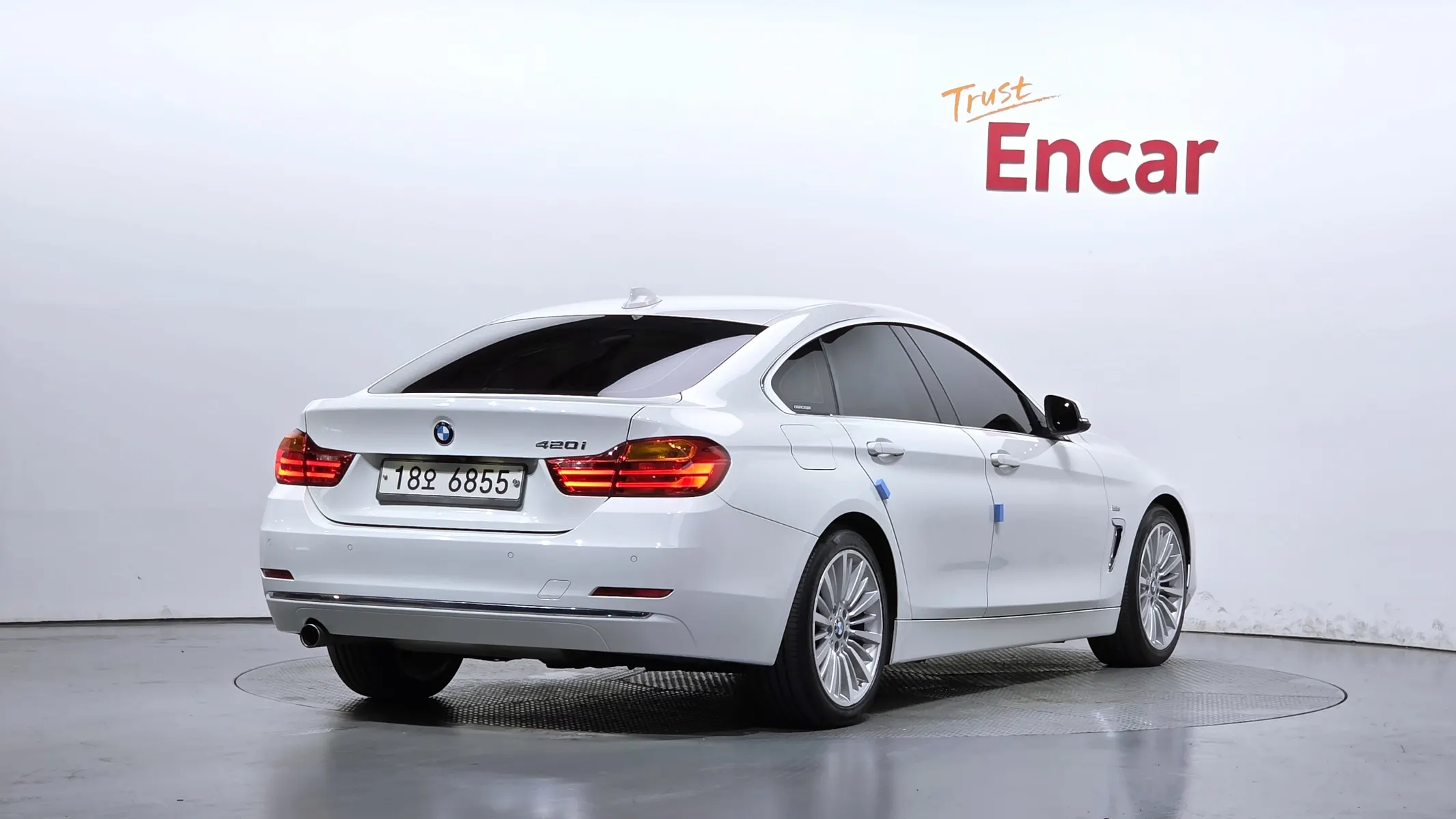 BMW 4 Series (F32) 420i 2016 2/21