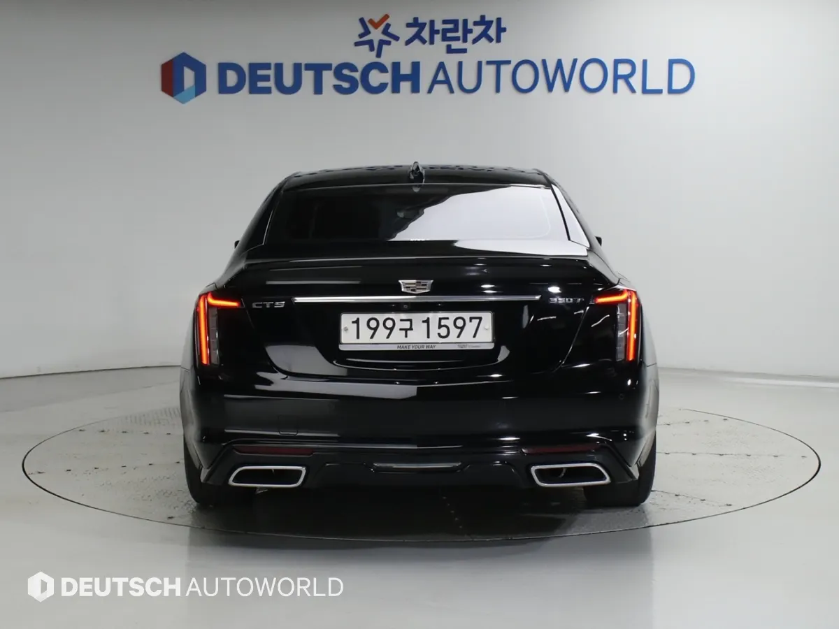 Cadillac CT5 2.0 2021 3/5