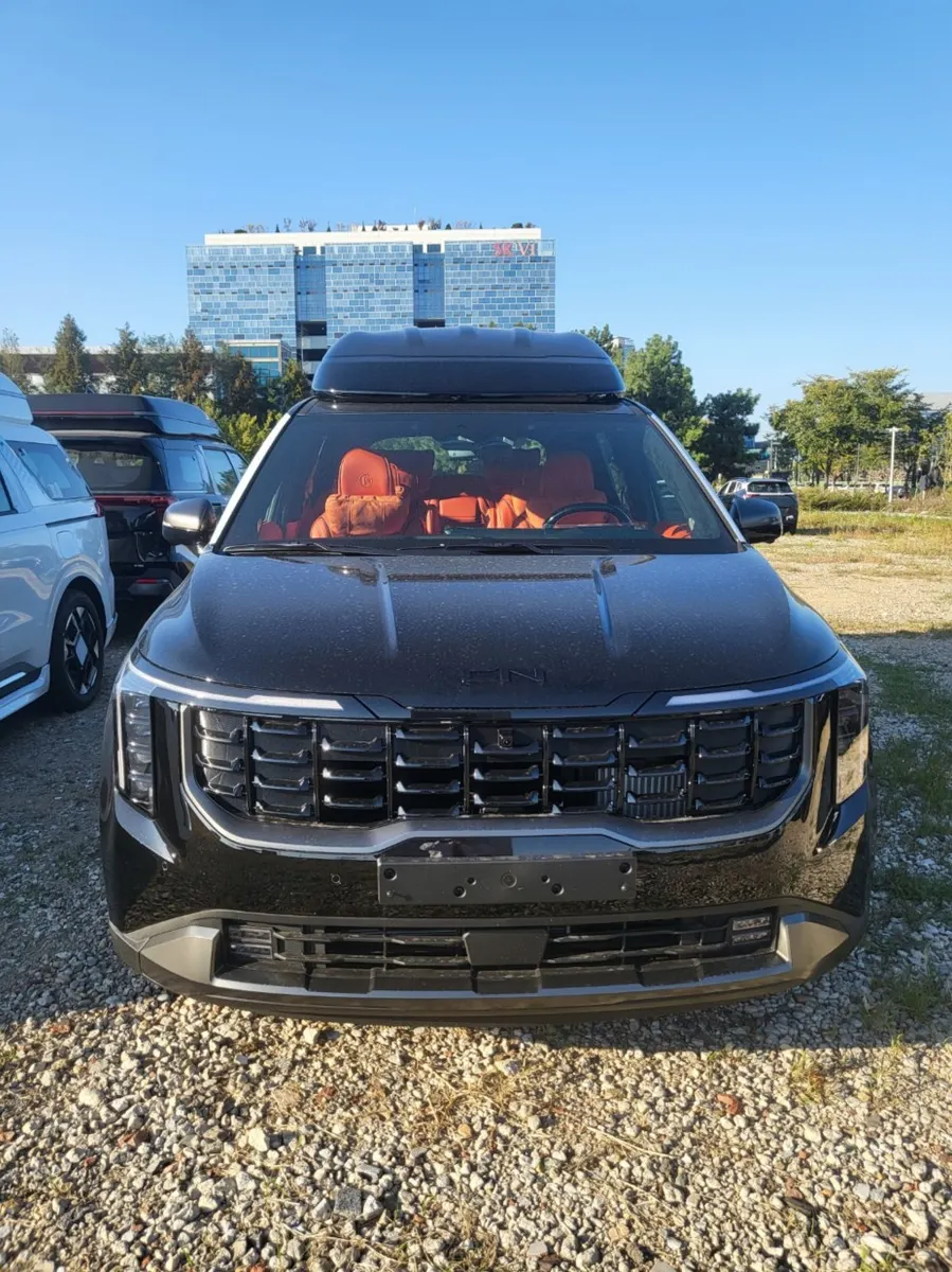 Kia 4 HEV 9 () 2026 2/5