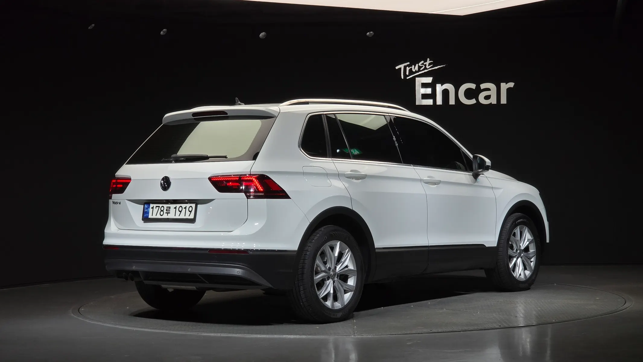 Volkswagen 2 2.0 TDI 2020 2/21