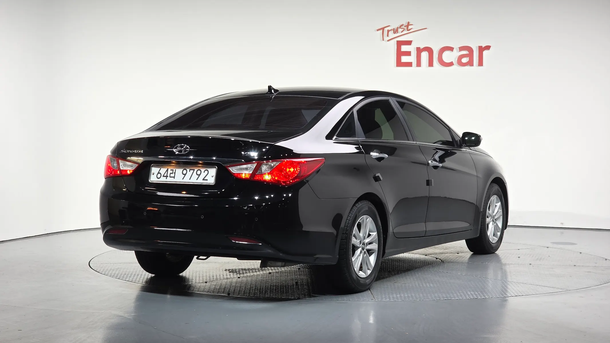 Hyundai YF Y20 2010 2/21