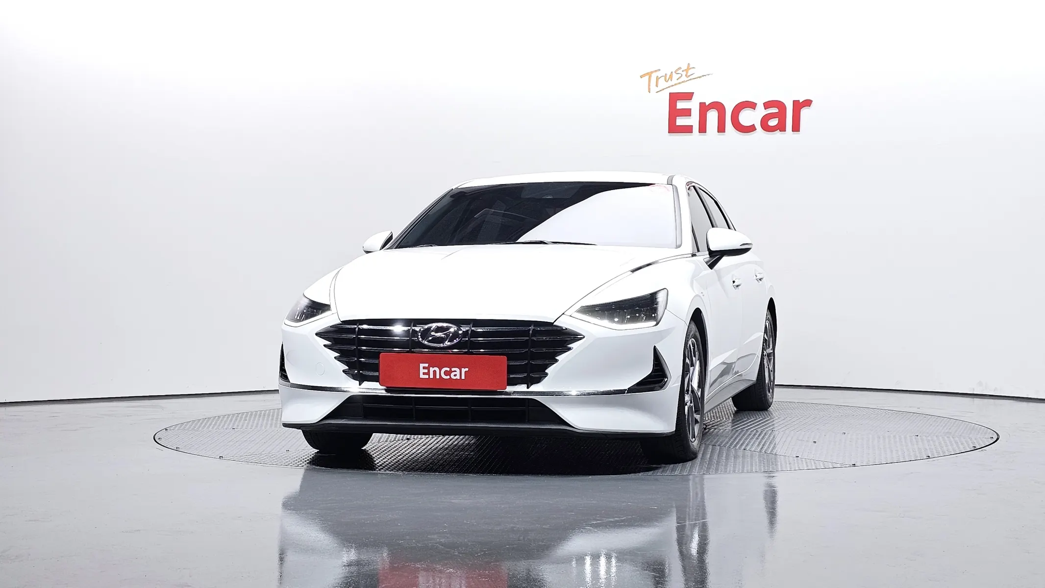 Hyundai (DN8) 2.0 LPG 2021 2/5