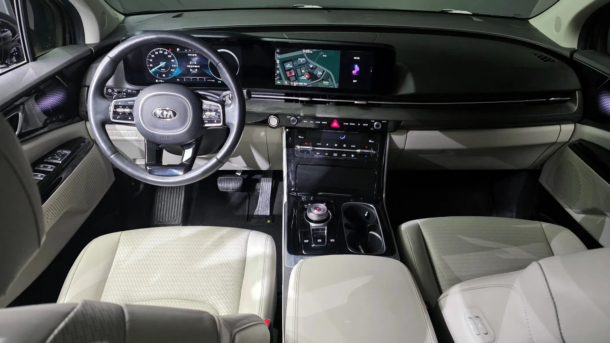 Kia Carnival 9 2021 4/5