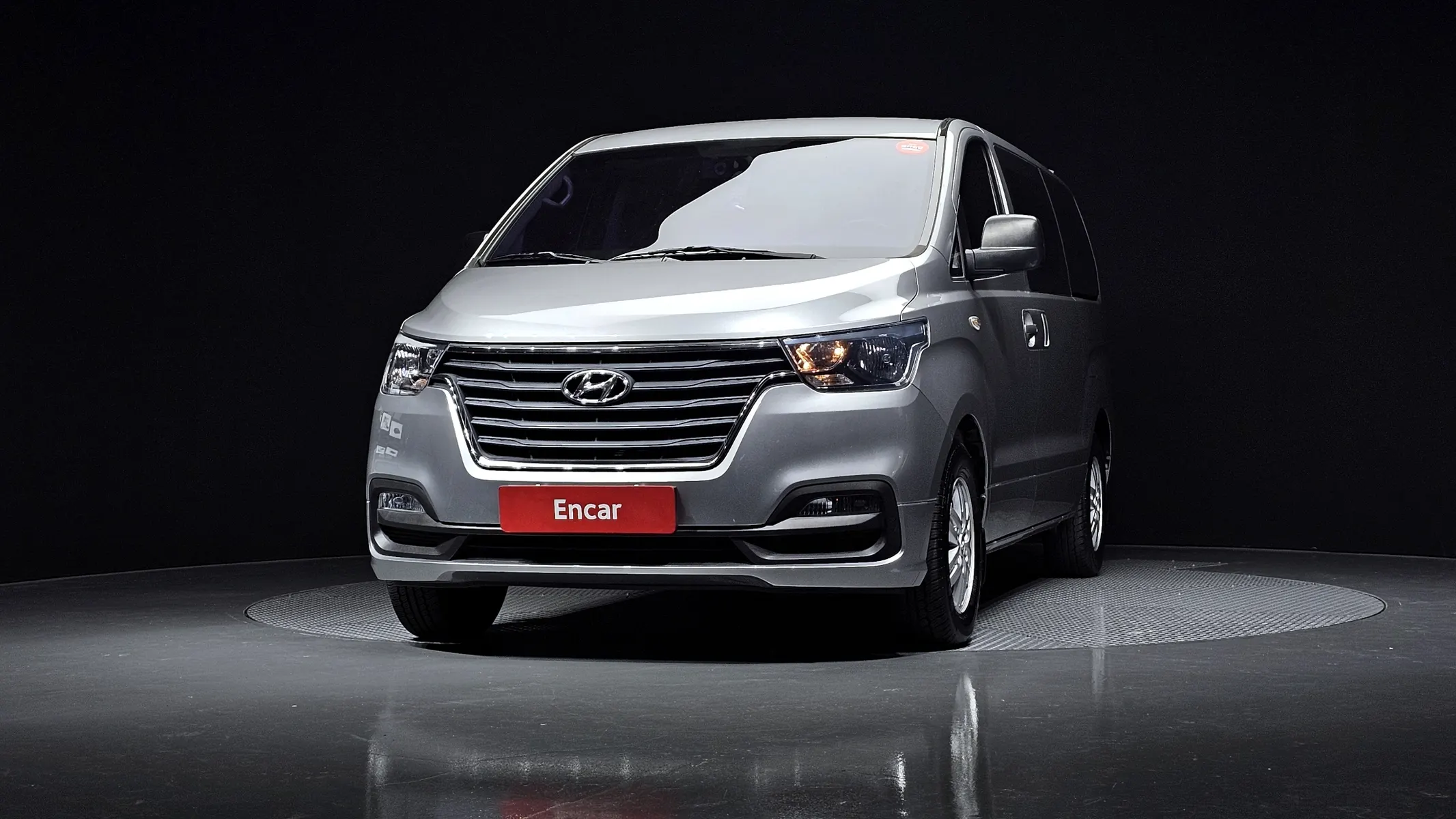 Hyundai 그랜드 스타렉스 3 2019 2/5