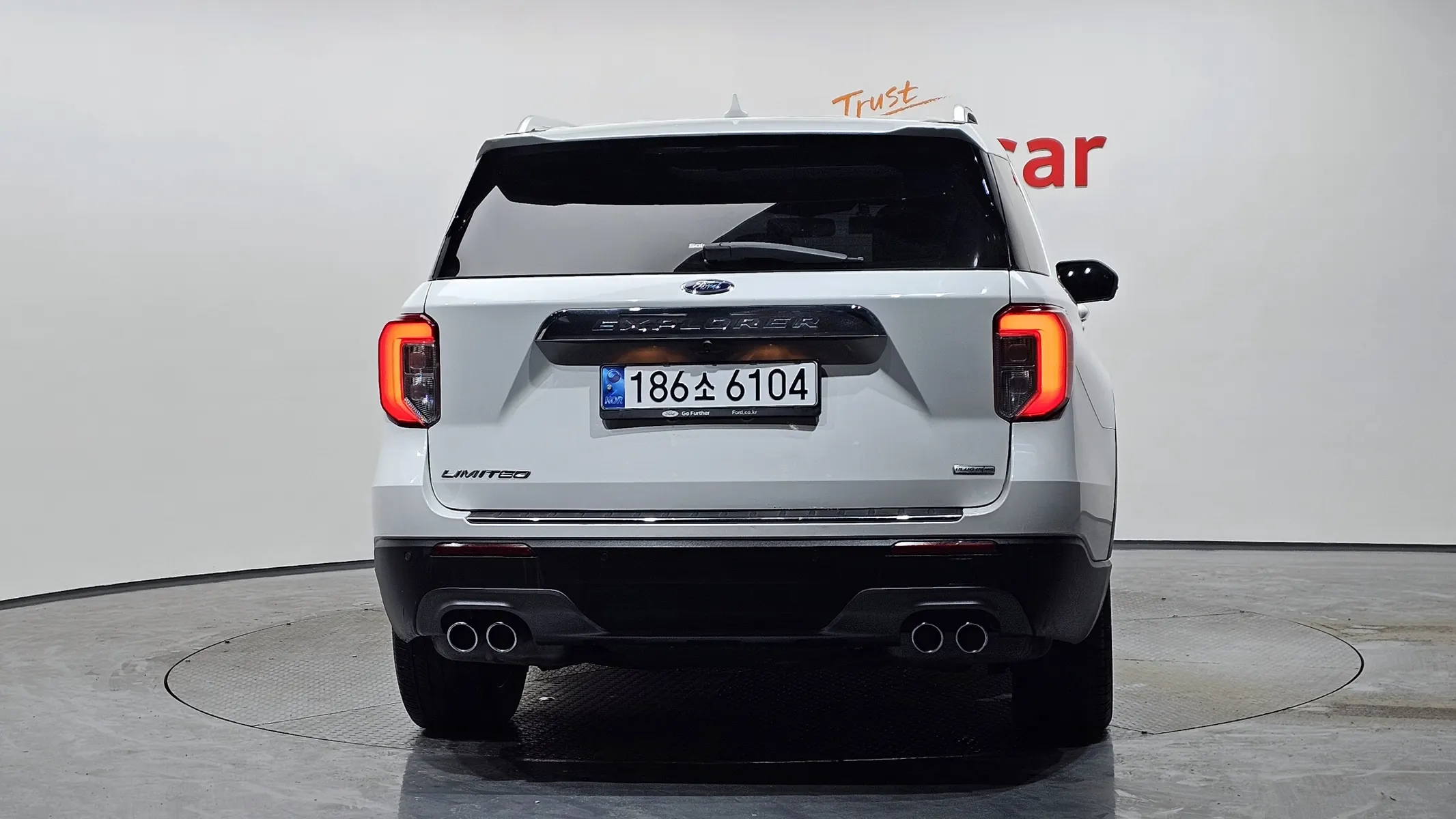 Ford 6 3.0 PHEV 2021 3/5