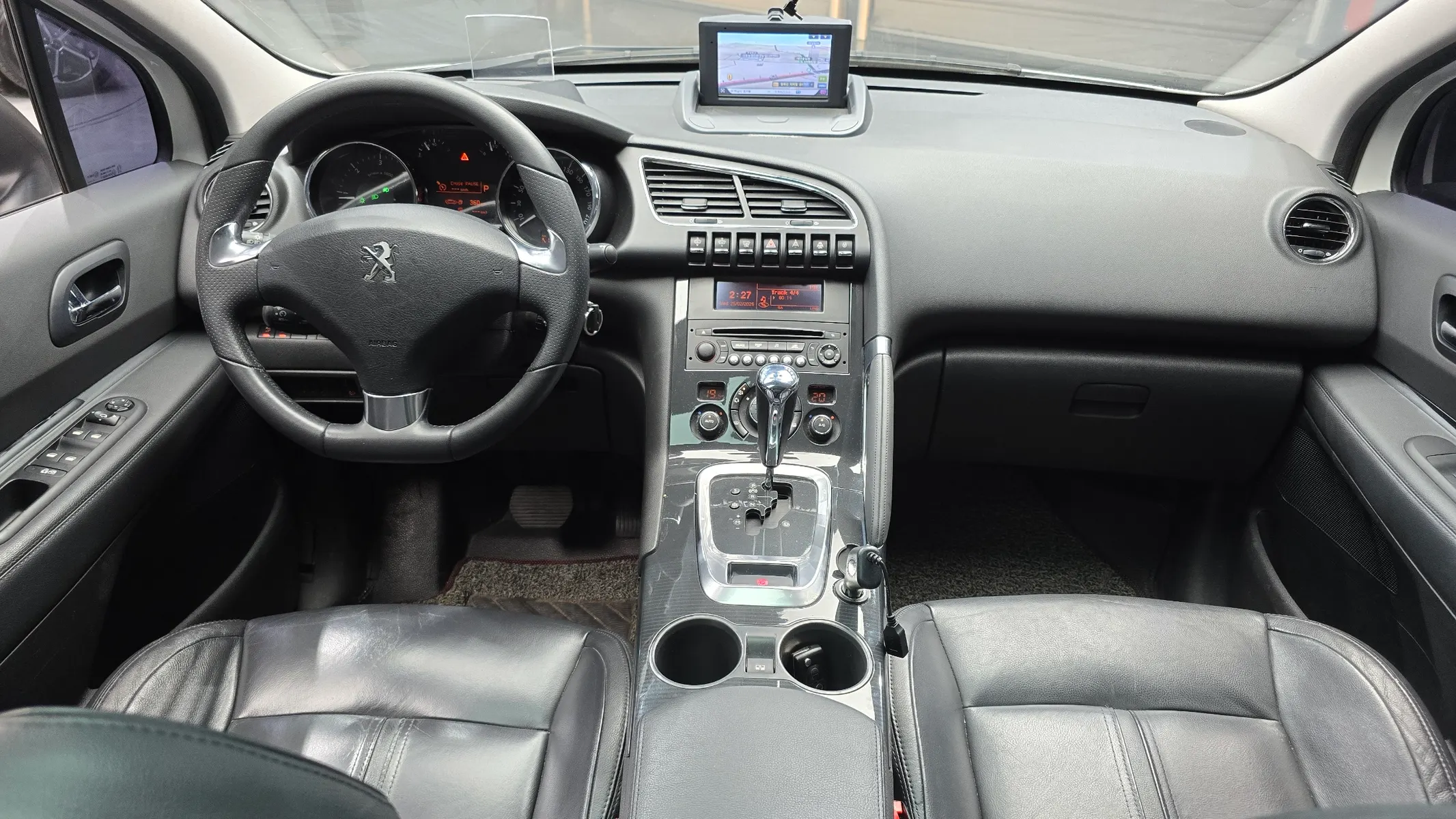 Peugeot 3008 2.0 HDi 2014 4/4