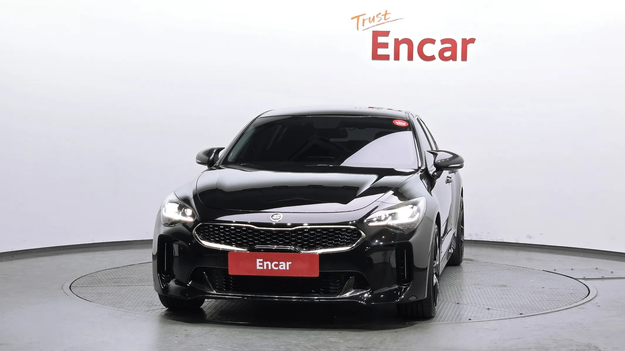 Kia Stinger 2.0 2WD 2017 2/5