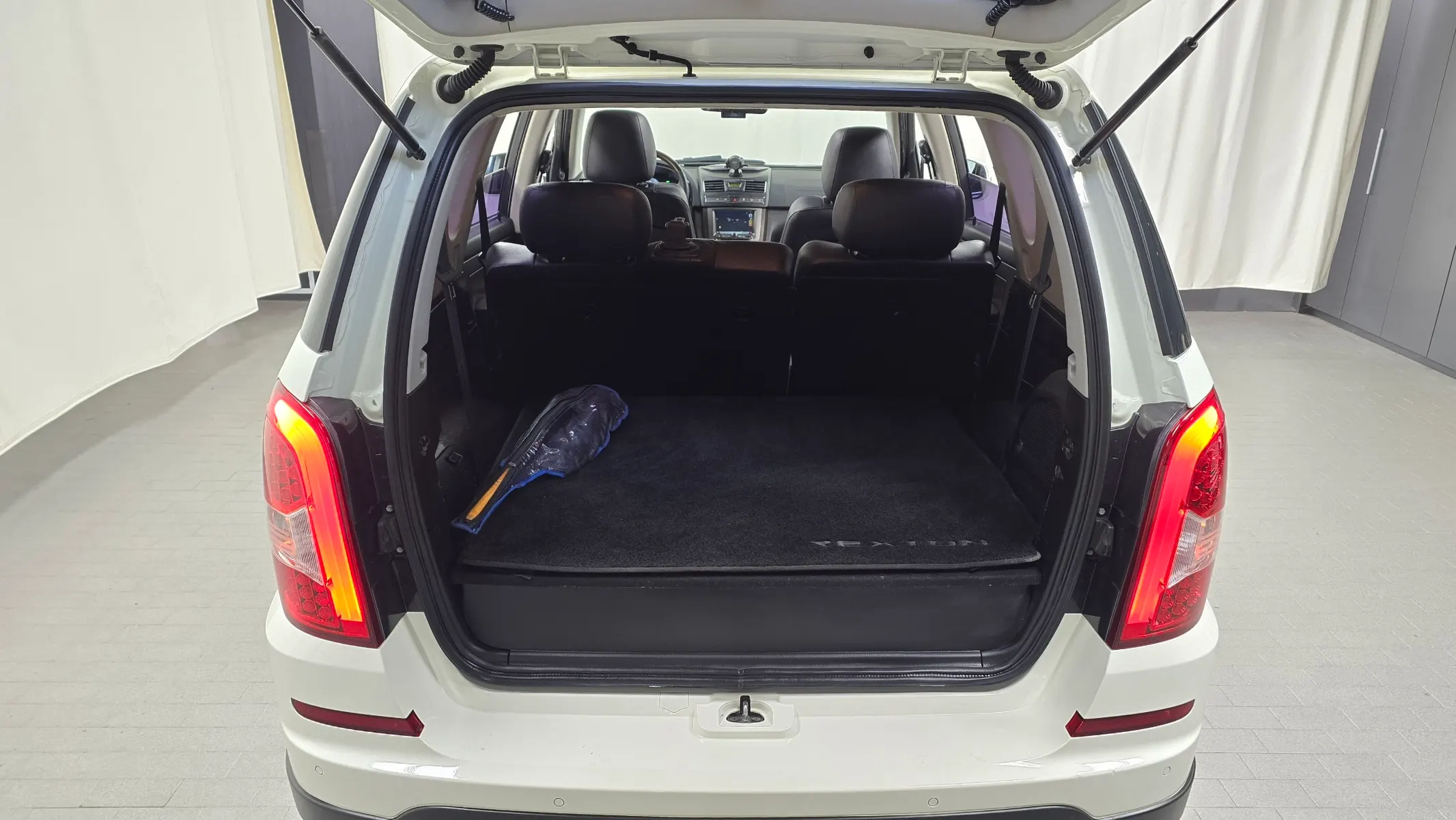 KG Mobility W 2.0 4WD RX7 2013 20/21
