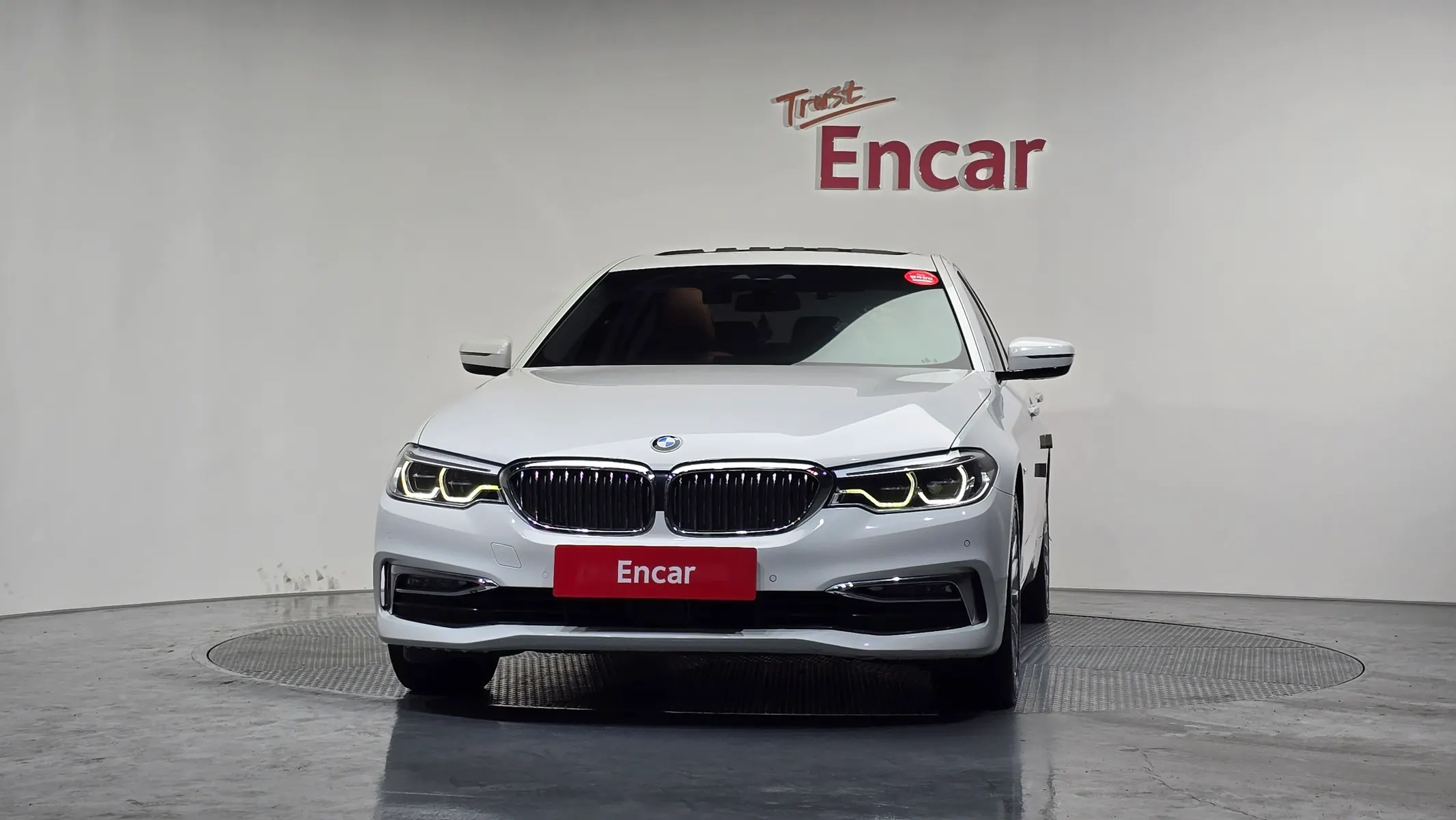 BMW 5 Series (G30) 520d 2018 3/21