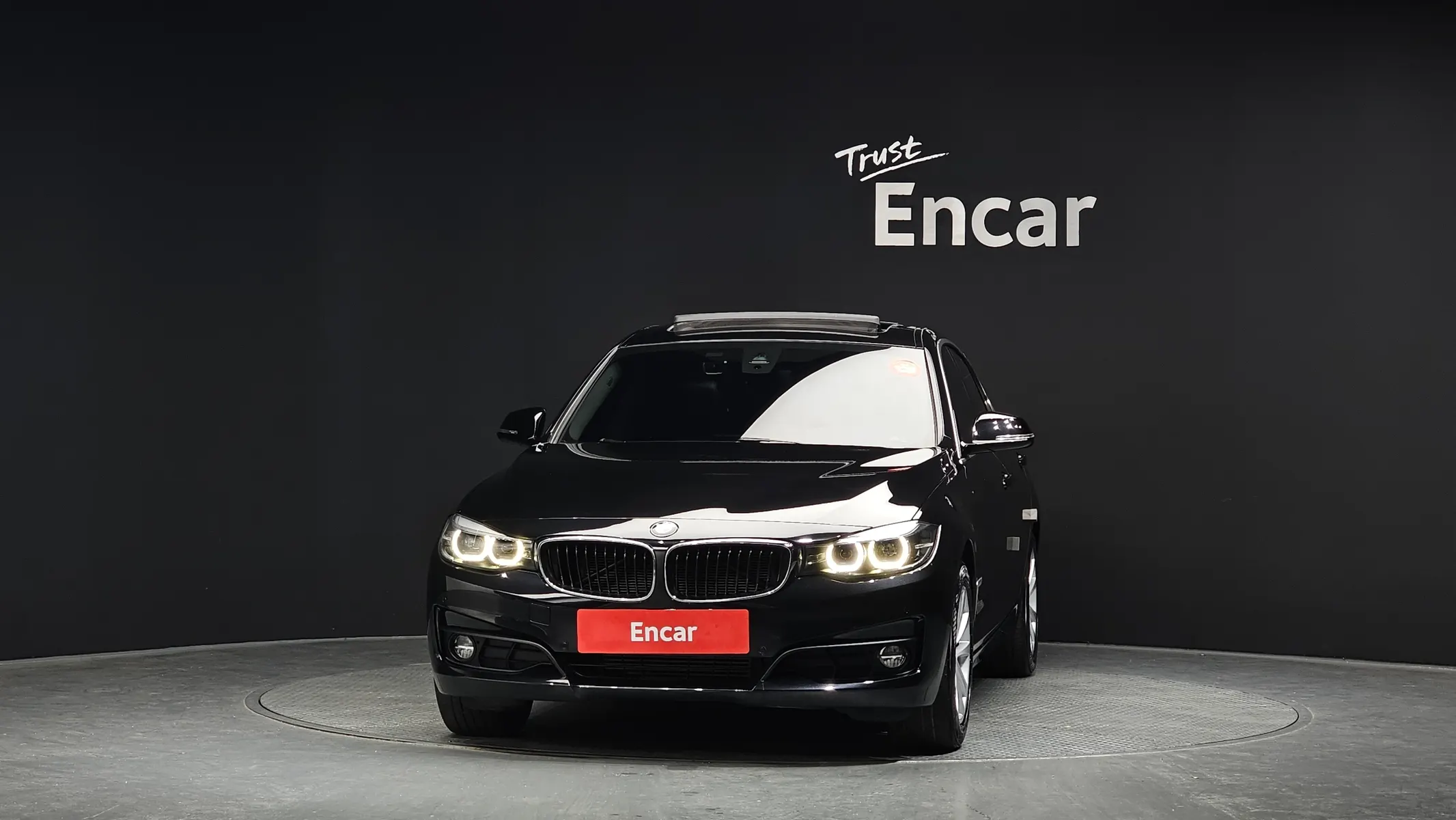 BMW 3 Series GT (F34) GT 320d 2019 3/32