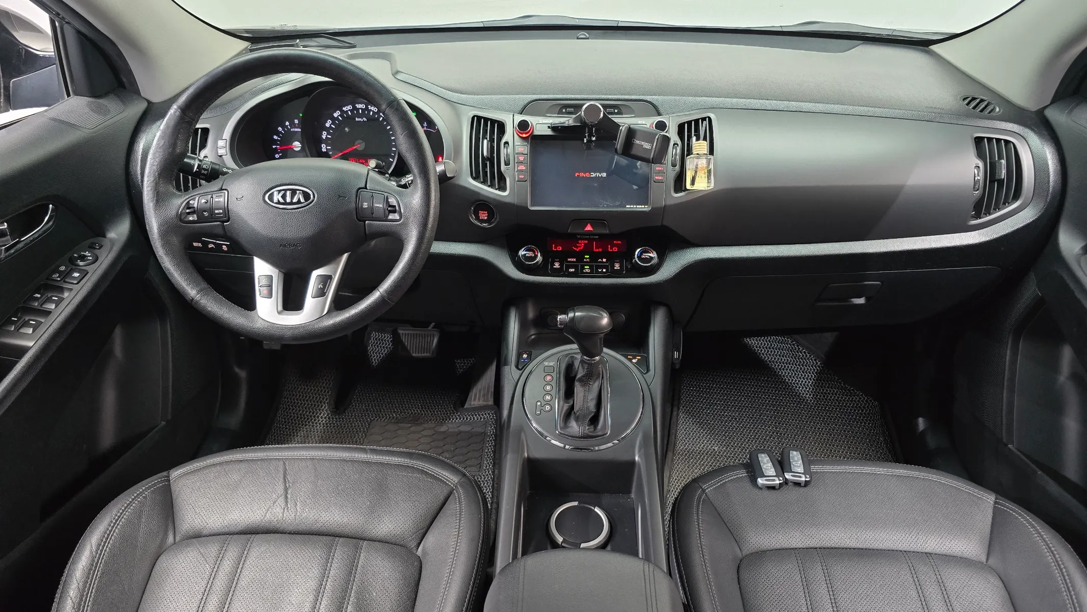 Kia R 2WD TLX 2011 4/5