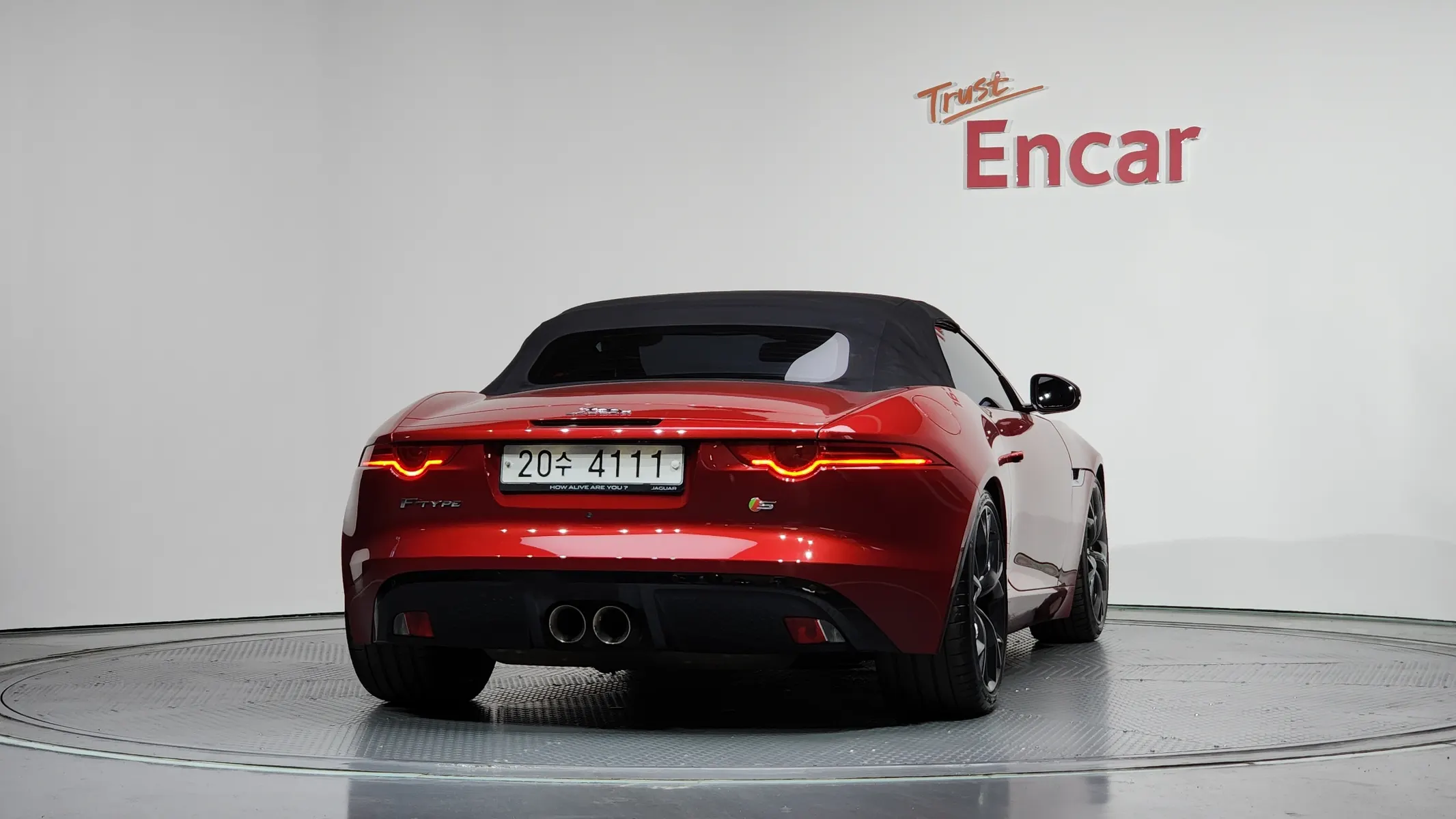 Jaguar F-TYPE 3.0 S 2014 3/5