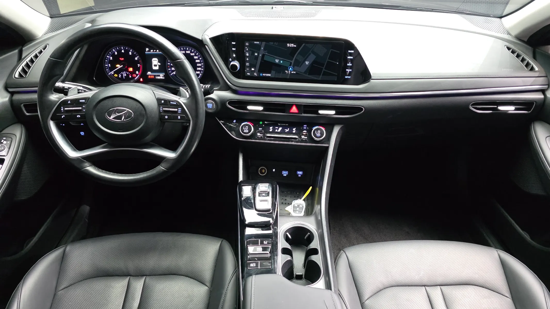 Hyundai (DN8) 2.0 LPG() 2022 4/5