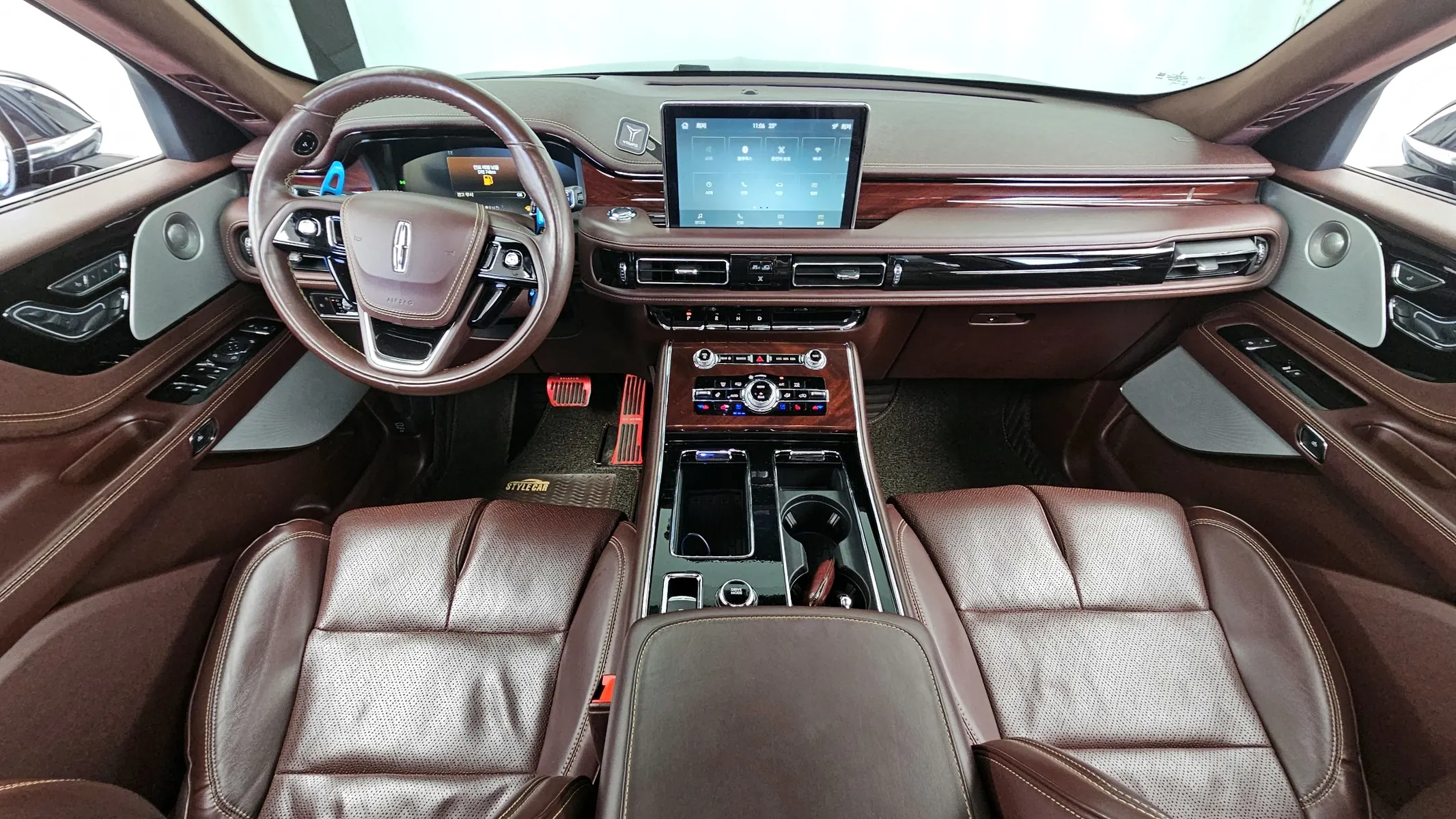 Lincoln 2 3.0 AWD 2020 4/5