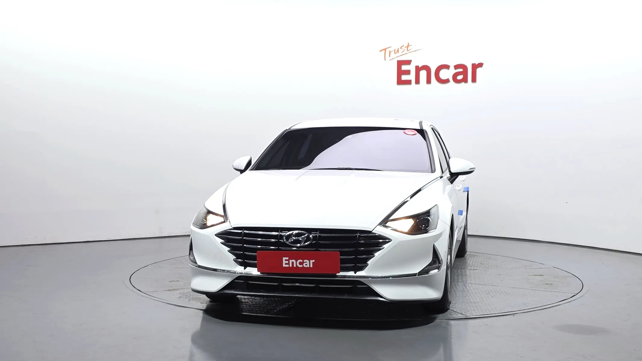 Hyundai (DN8) 2.0 LPG() 2019 2/5