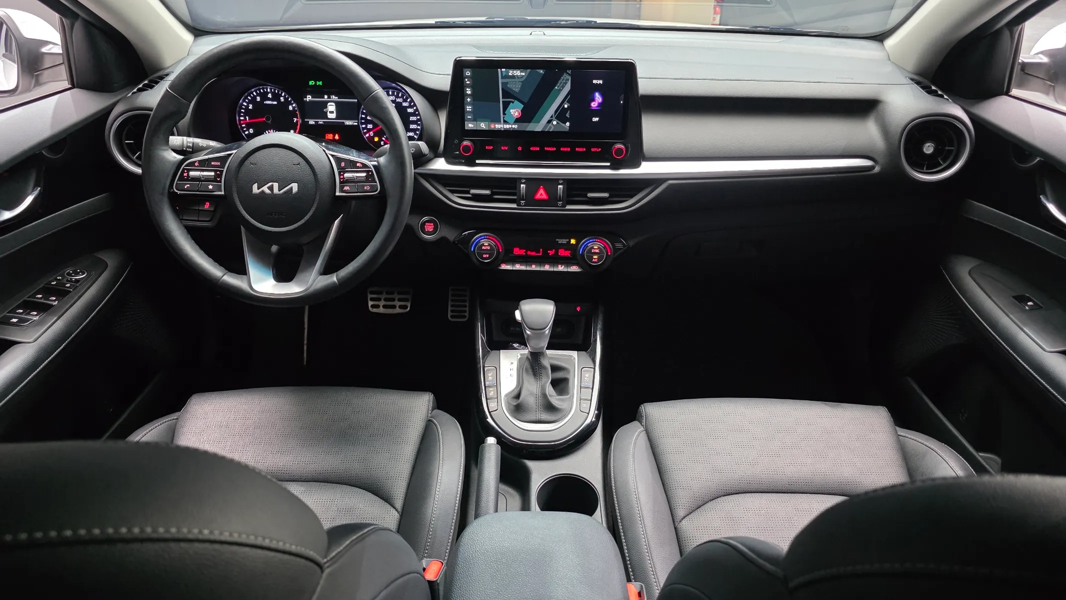 Kia K3 2 1.6 2023 4/5