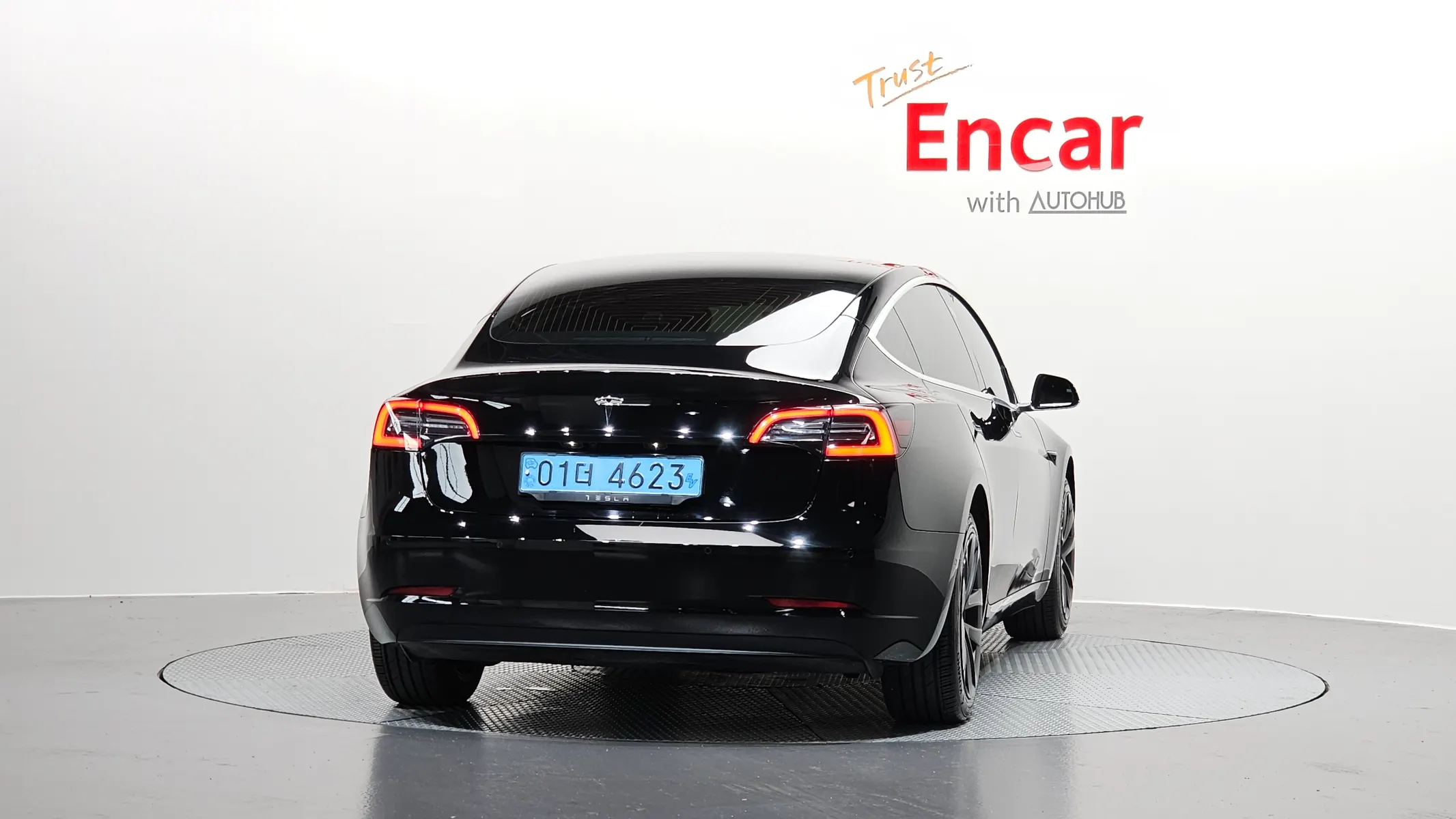 Tesla 3 RWD 2019 3/5