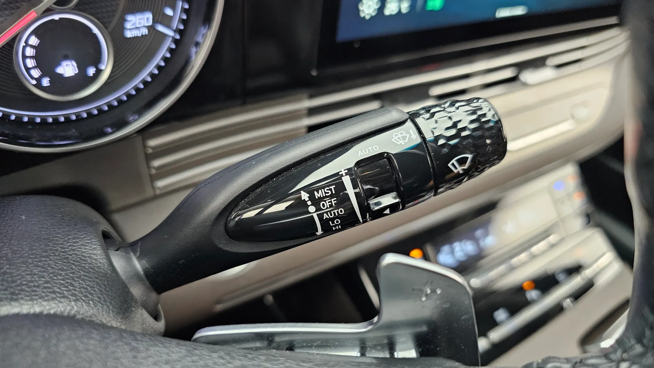 Hyundai IG 3.0 LPi () 2020 32/33