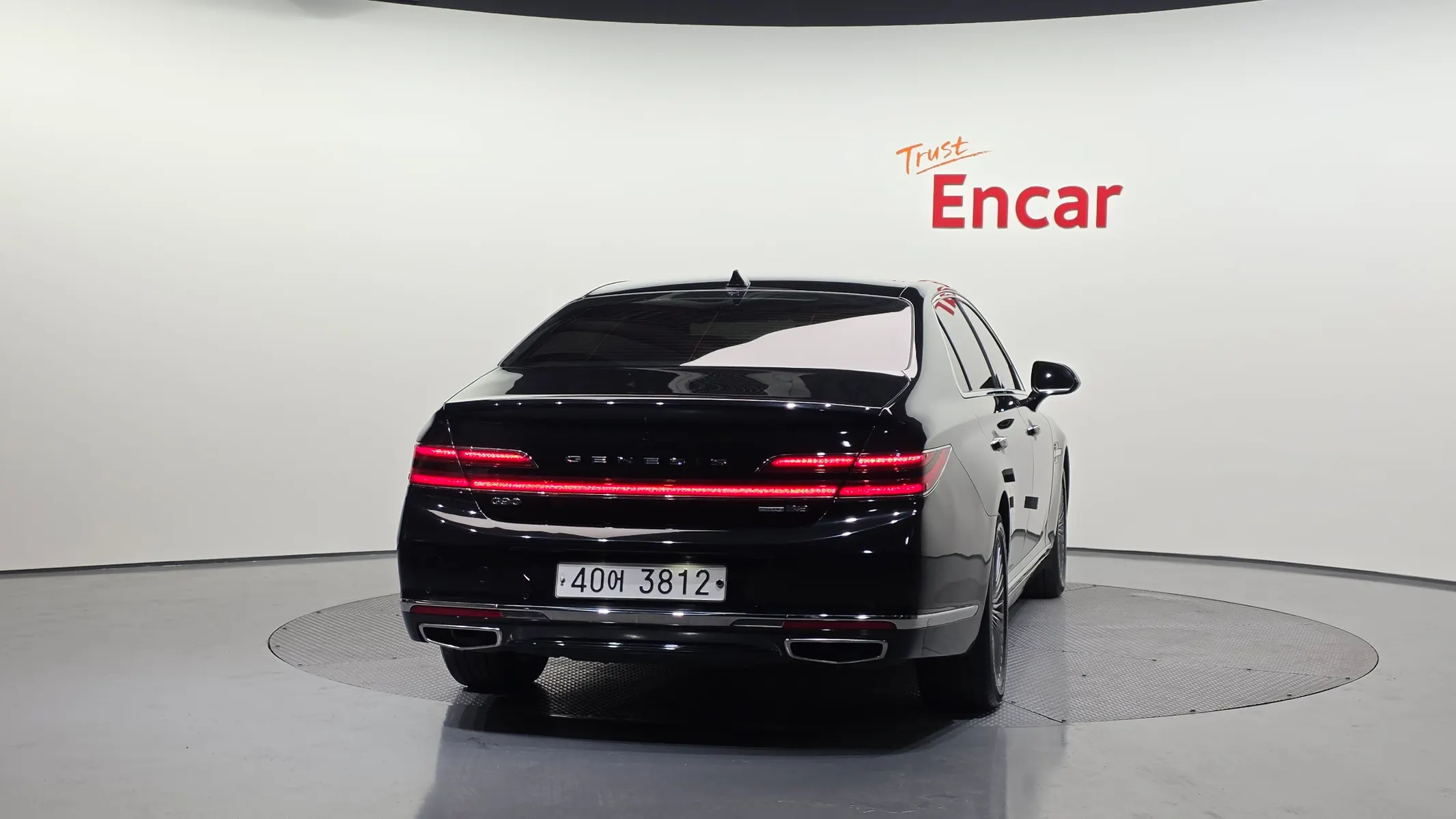 Genesis G90 3.8 AWD 2019 3/5