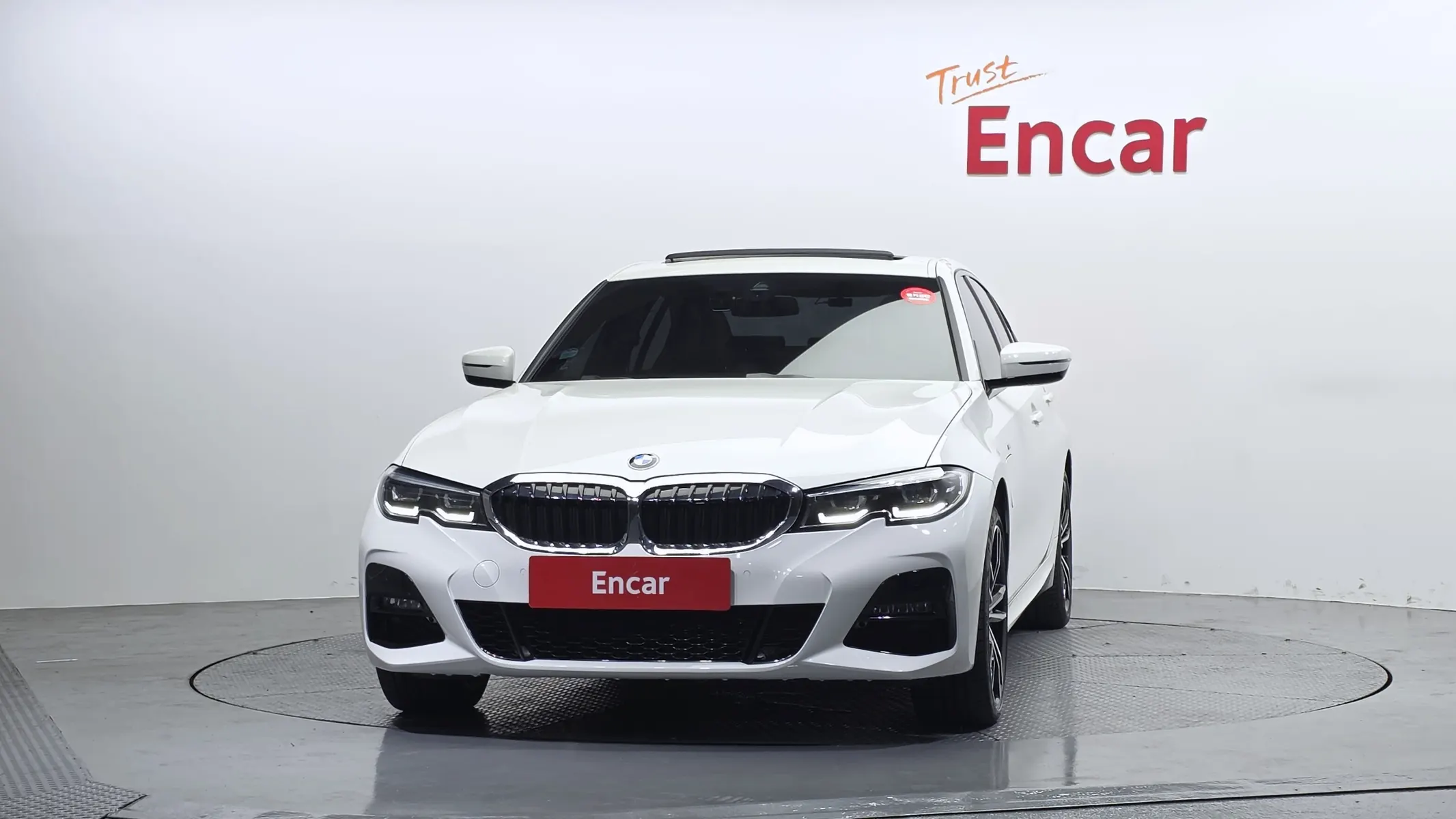 BMW 3 Series (G20) 330e M 2021 3/36