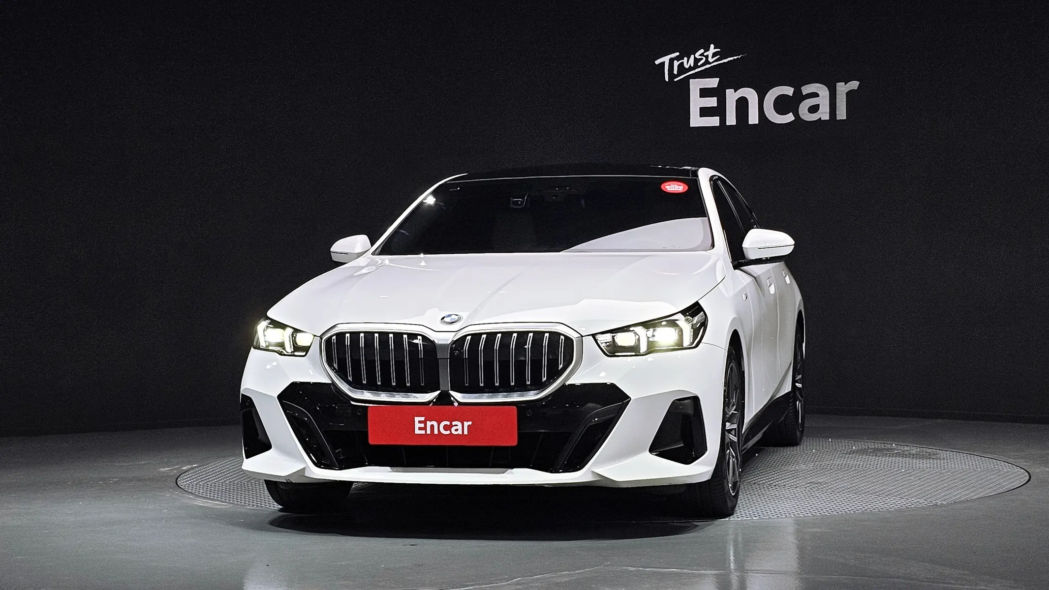BMW 5 Series (G60) 520i M 2024 3/31