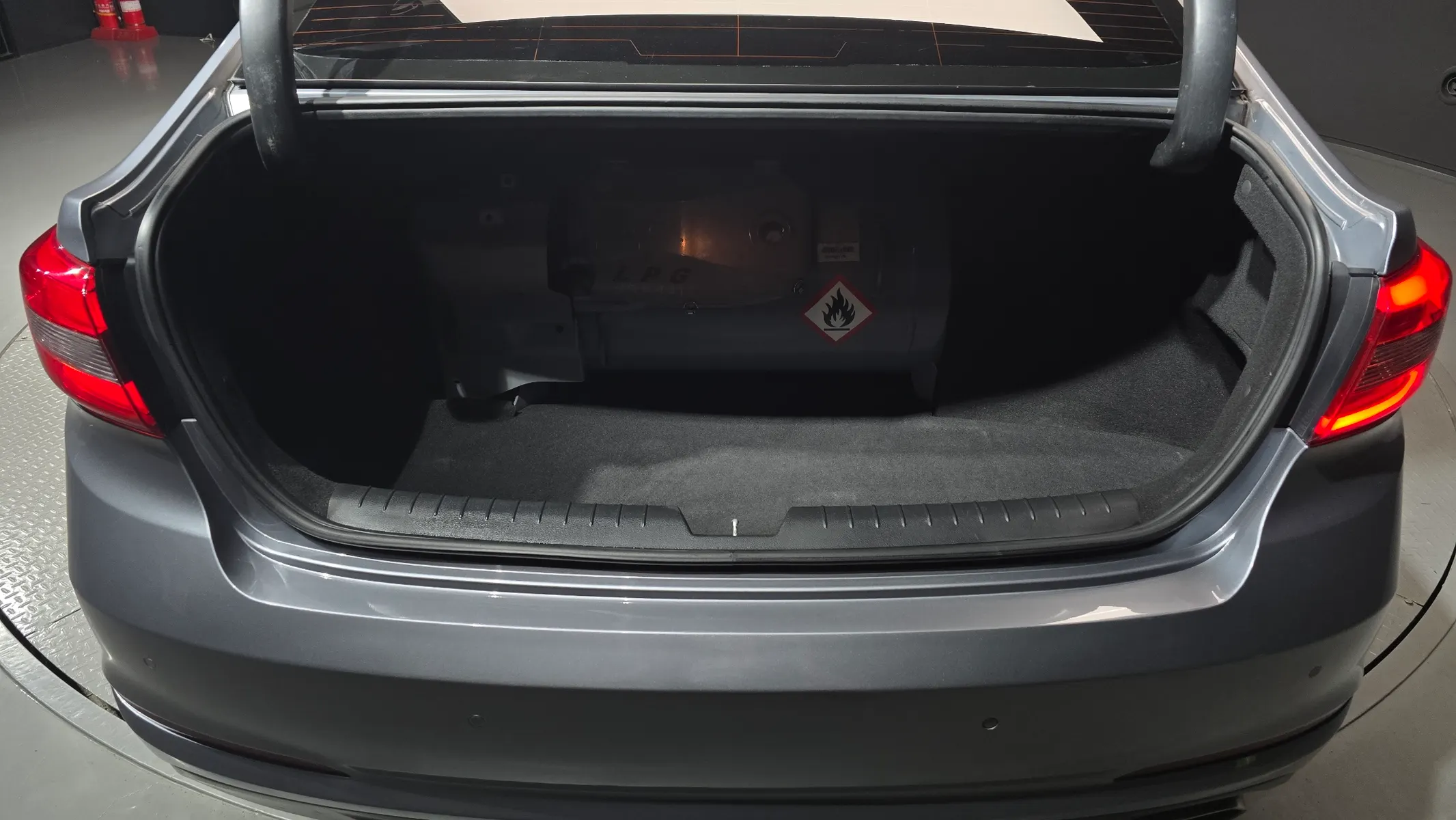 Hyundai LF LPI 2014 20/21