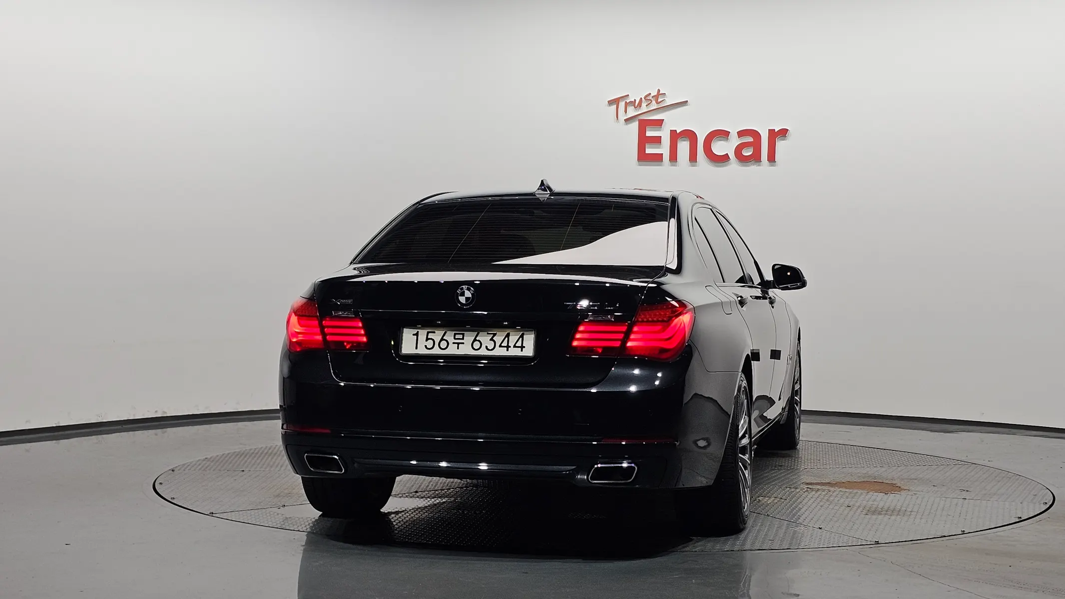 BMW 7 Series (F01) 750Li xDrive B&O 2013 3/42