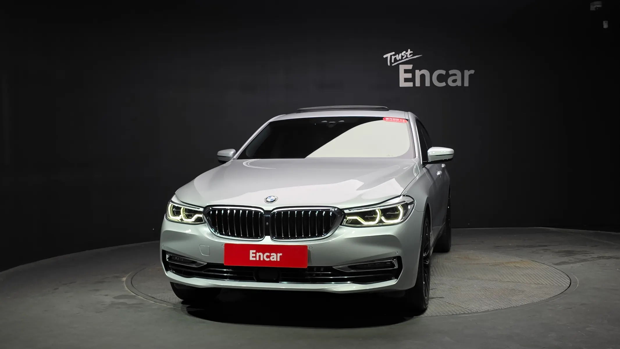 BMW 6 Series GT (G32) 640i xDrive 2020 2/37
