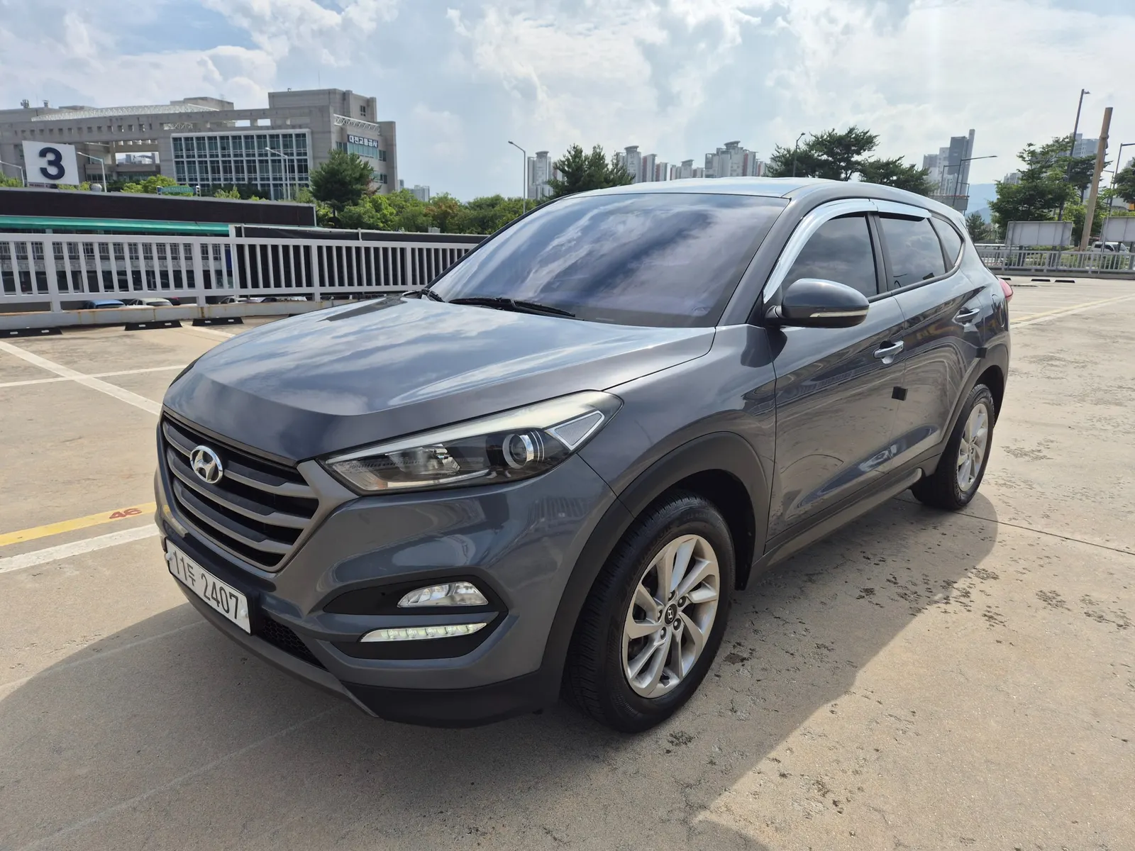 Hyundai Tucson 1.7 2WD 2015 2/5