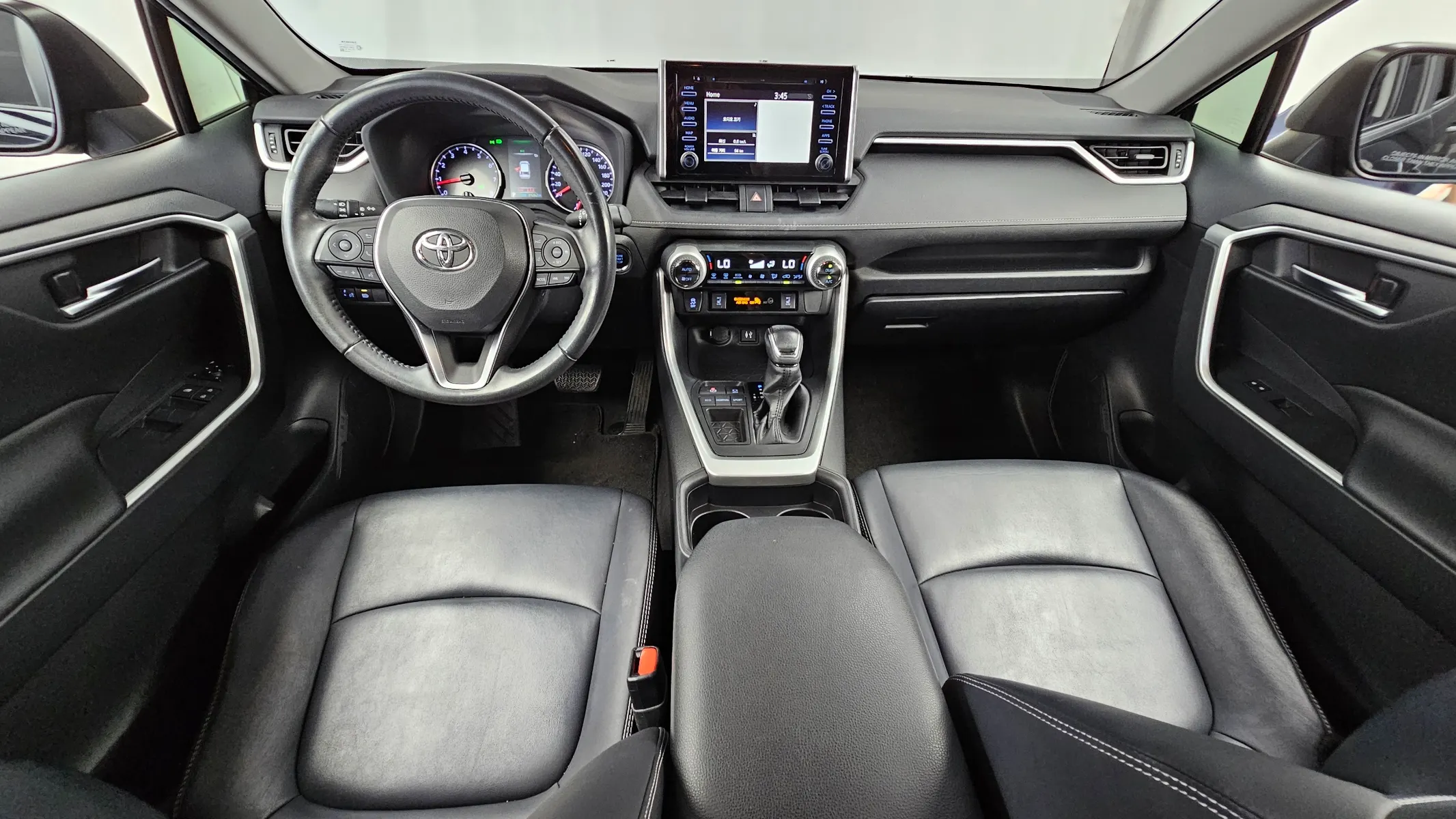 Toyota RAV4 5 2.5 2WD 2019 4/5