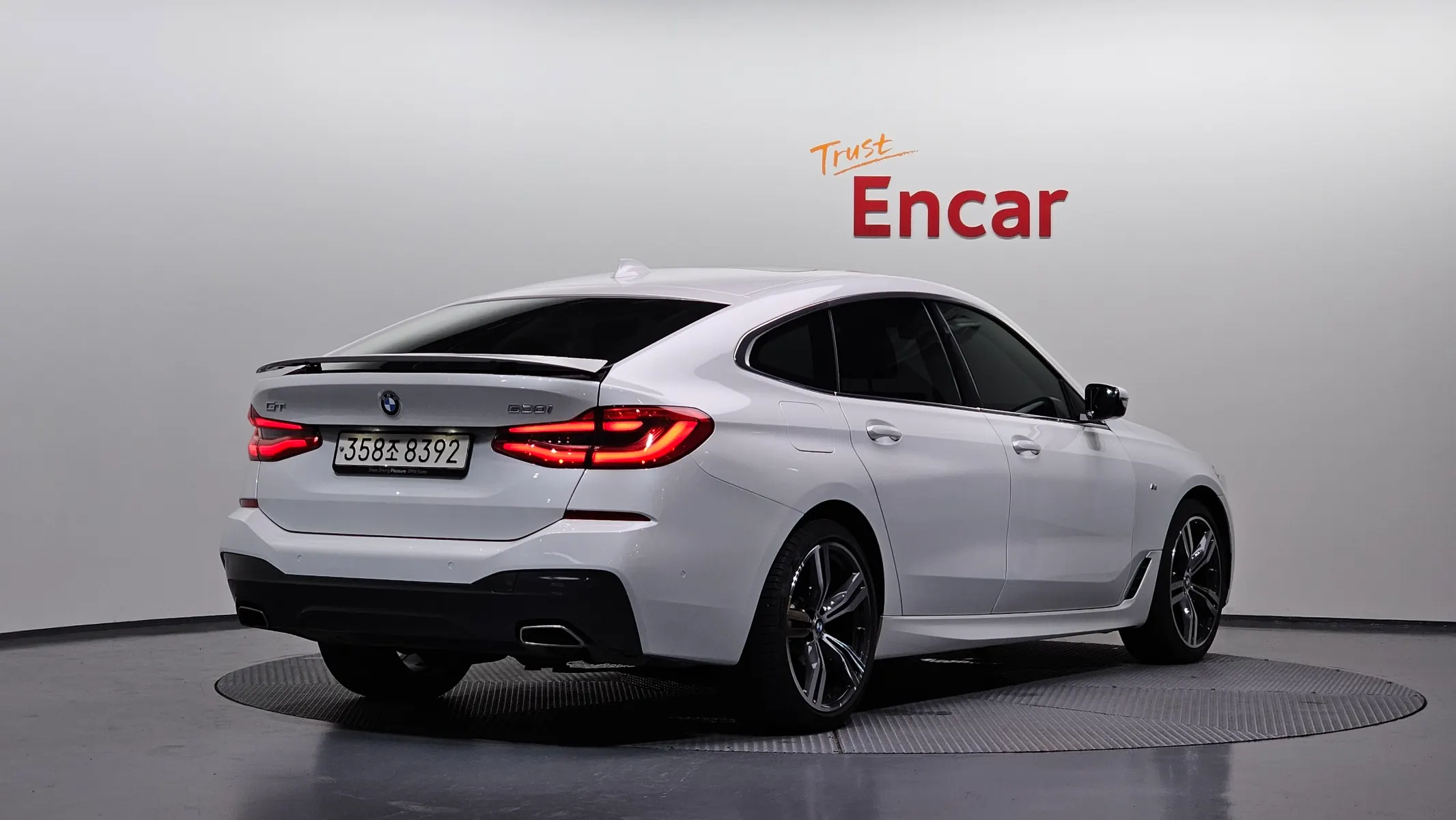 BMW 6 Series GT (G32) 630i xDrive M 2024 2/34