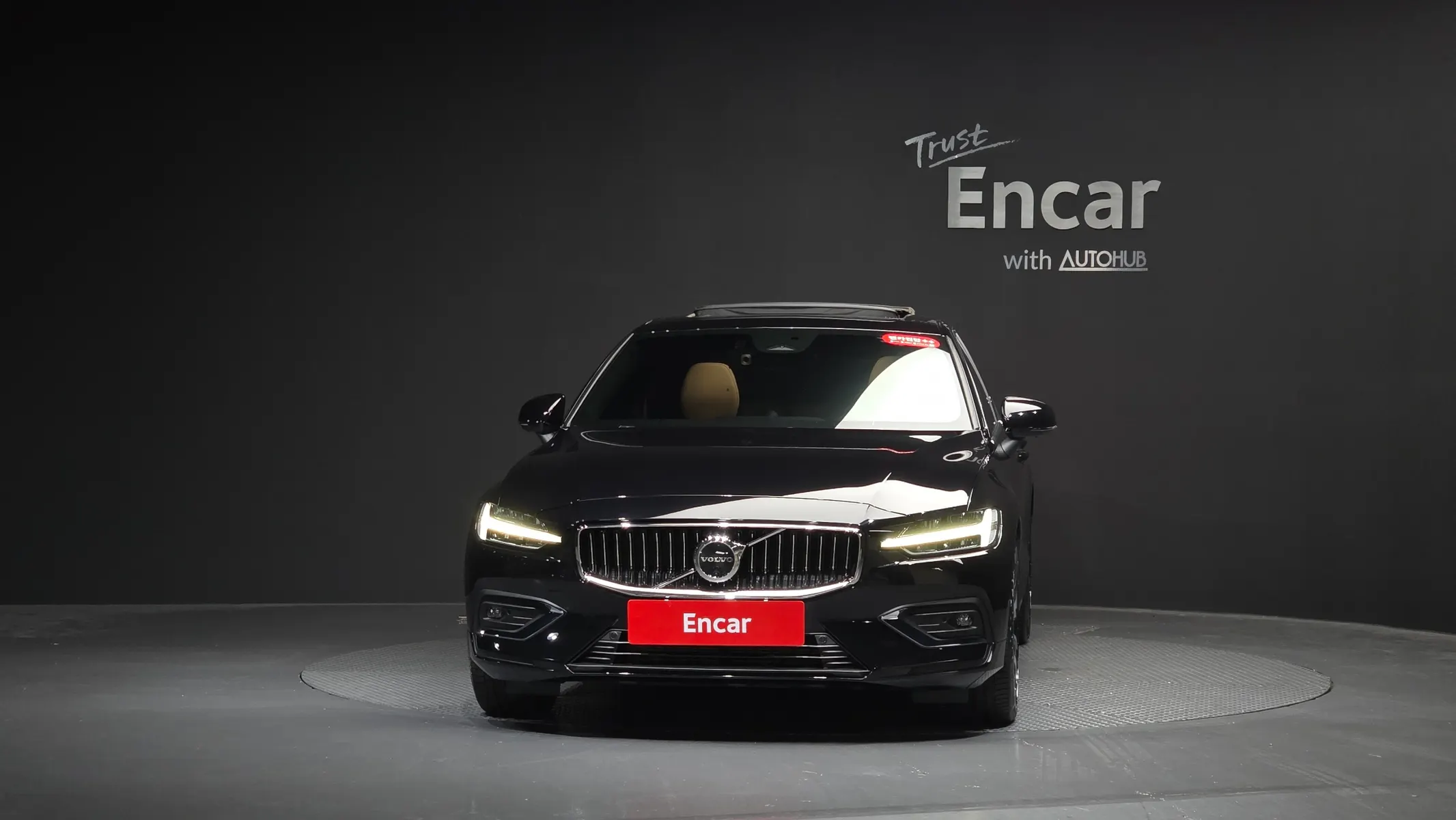 Volvo S60 3 B5 2022 2/5
