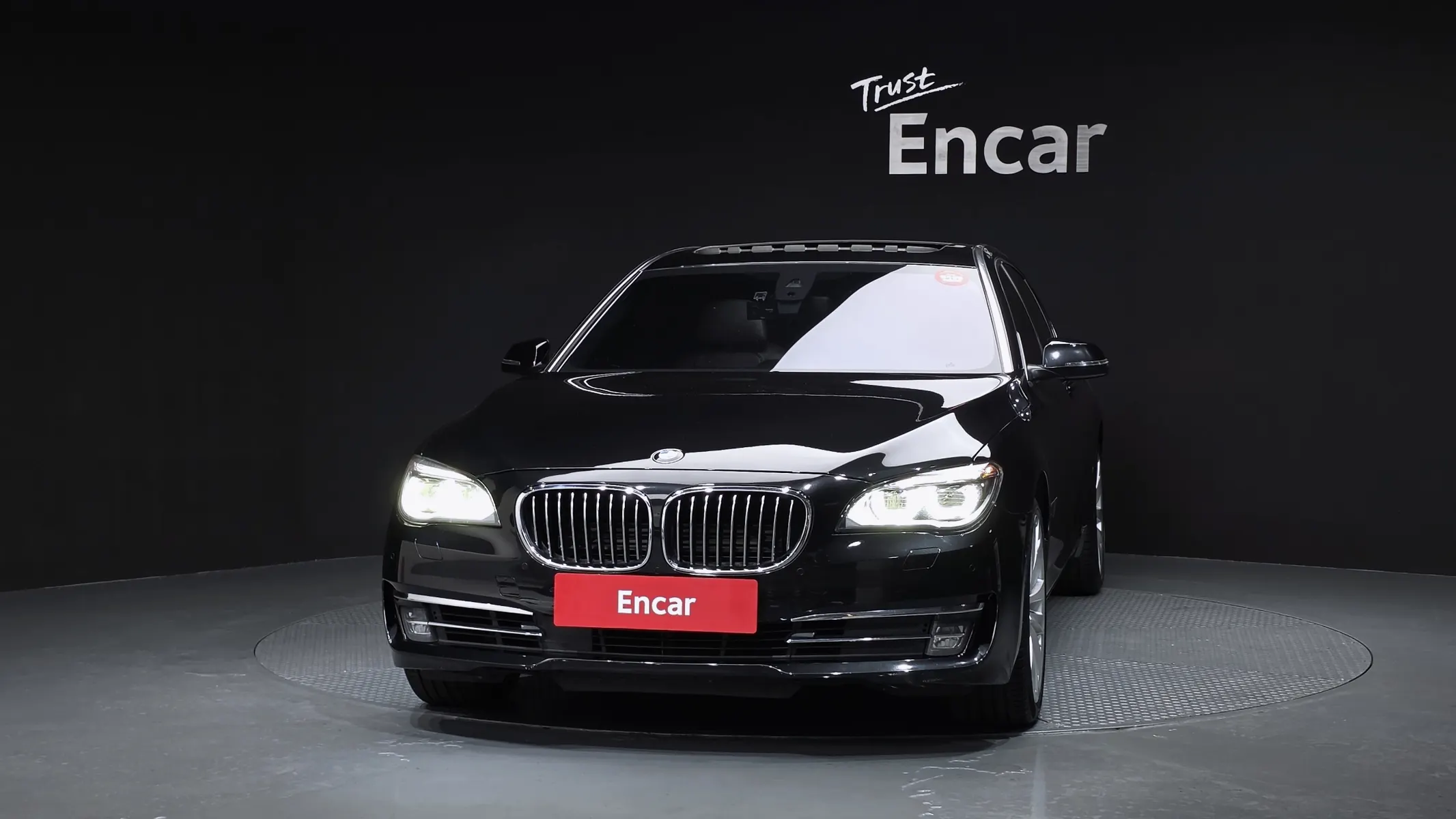 BMW 7 Series (F01) 750Li xDrive 2015 3/21