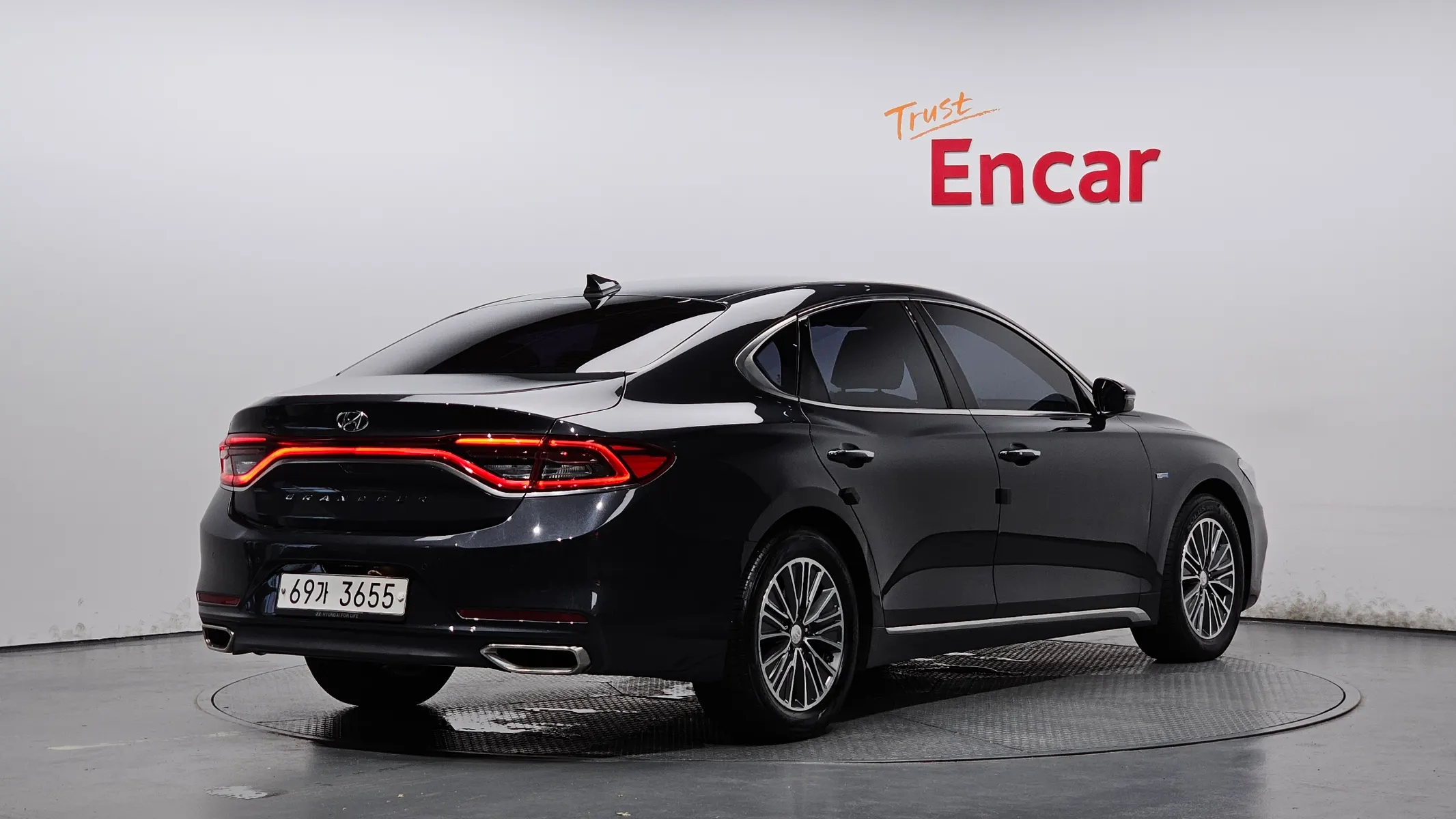 Hyundai IG 2017 2/5