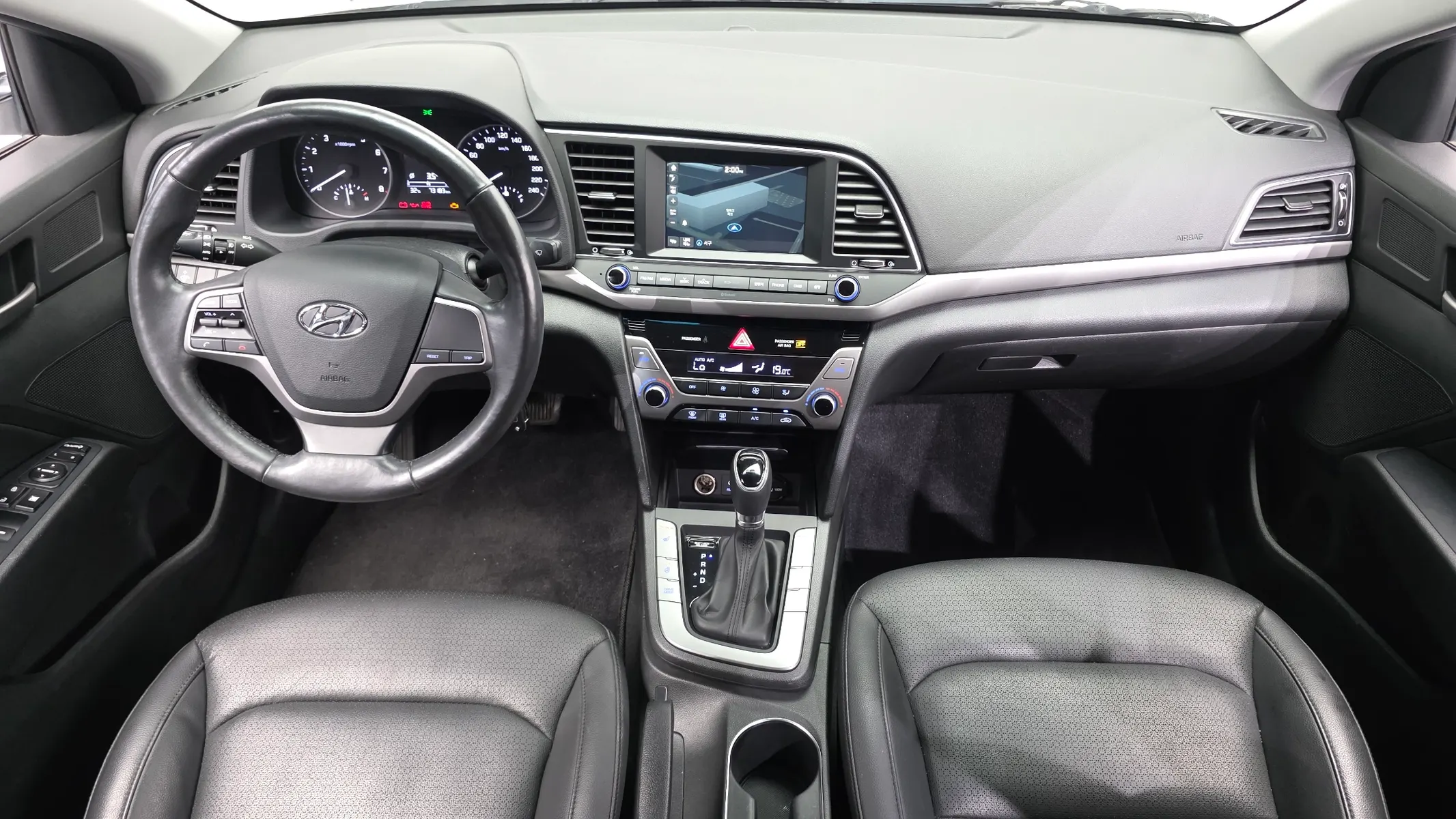 Hyundai AD 1.6 GDI 2015 4/5