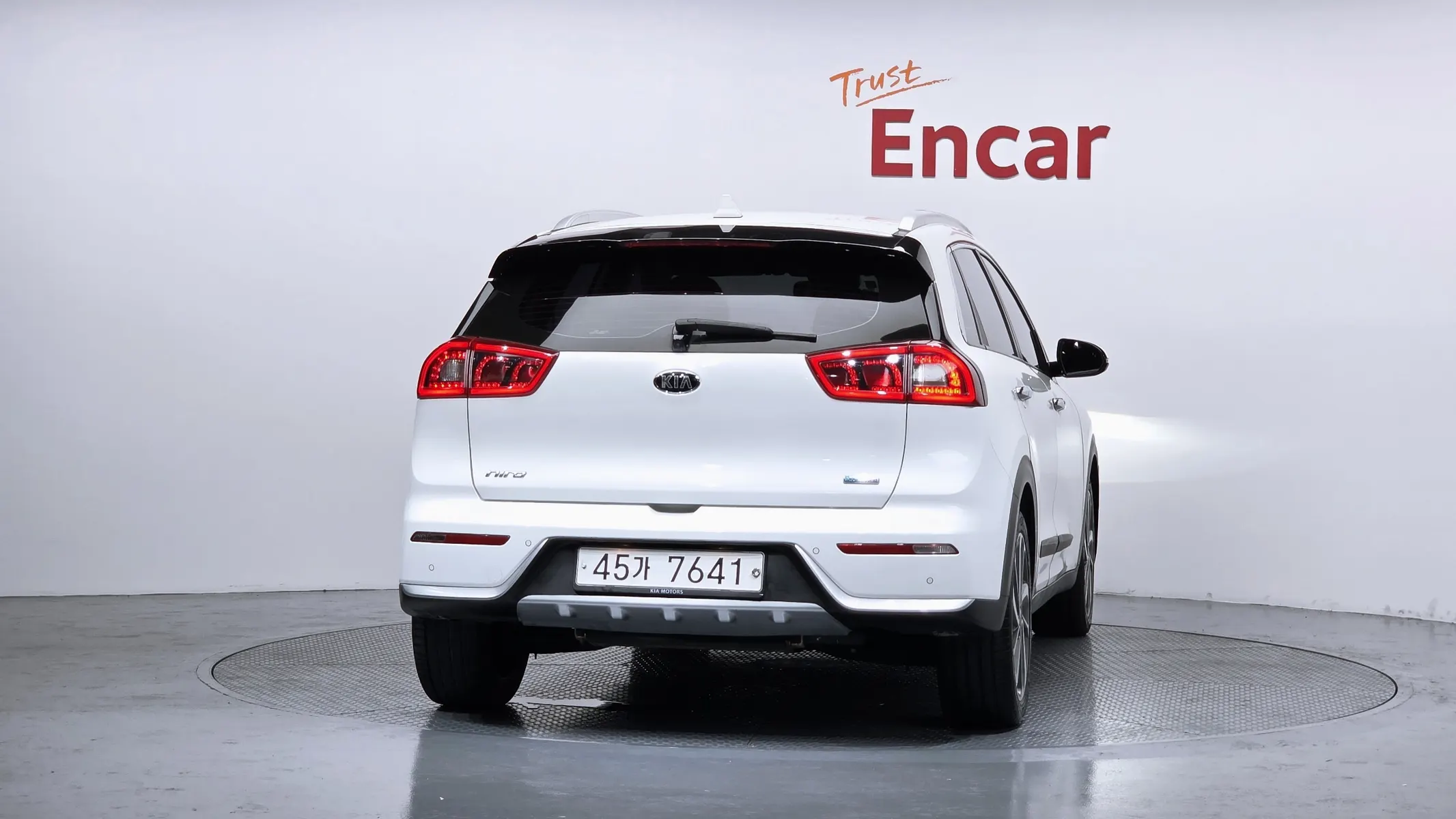 Kia Niro 2017 3/5