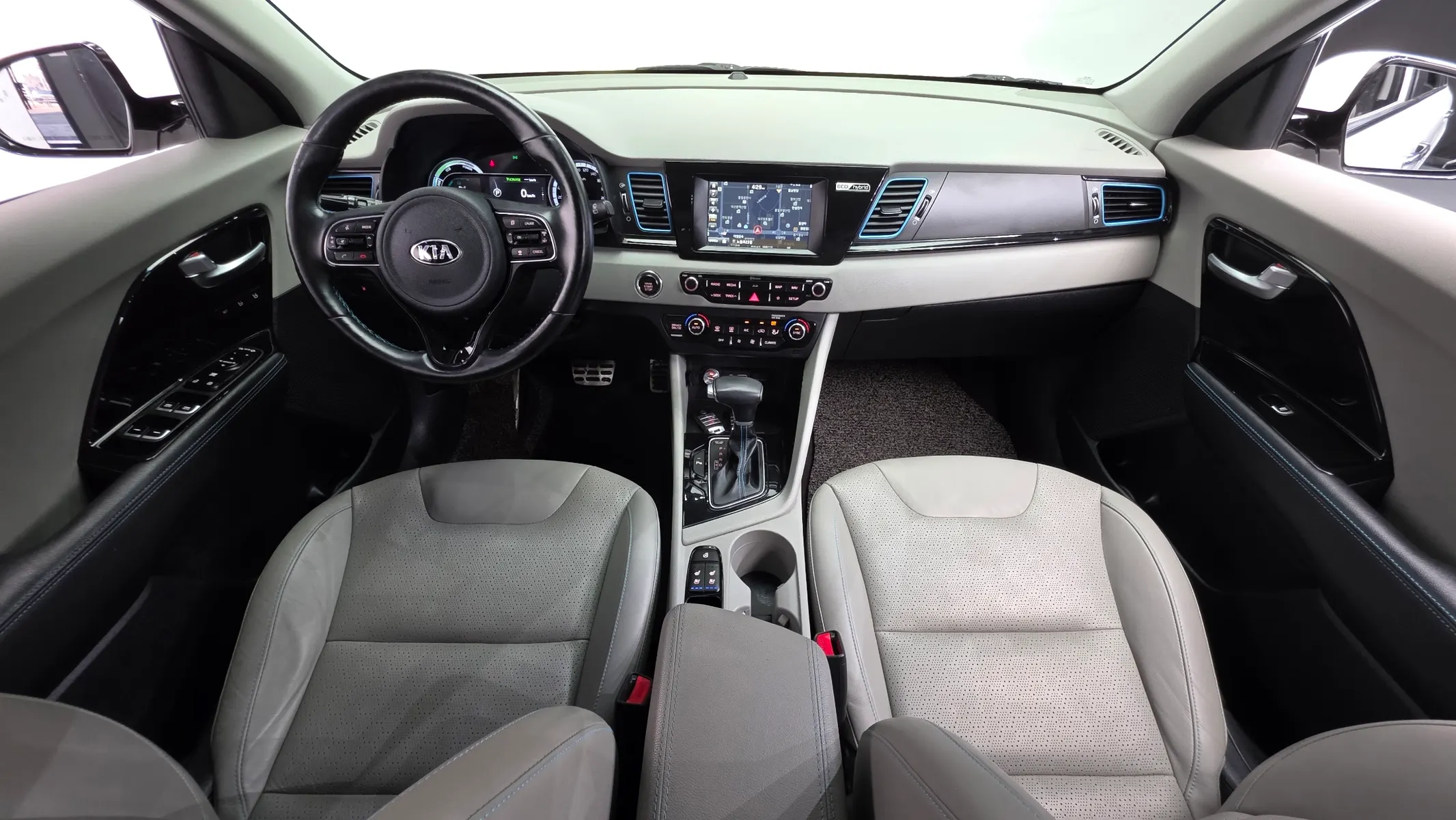 Kia Niro 2017 4/5