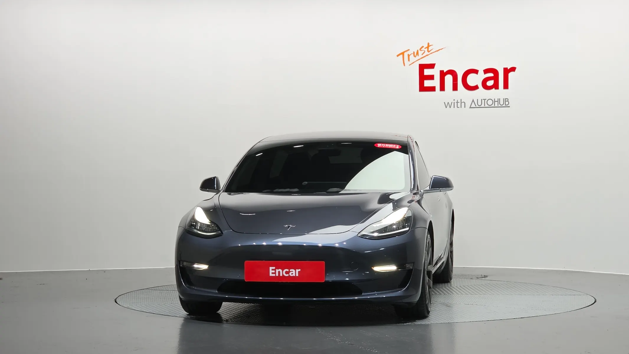 Tesla 3 AWD 2020 2/5