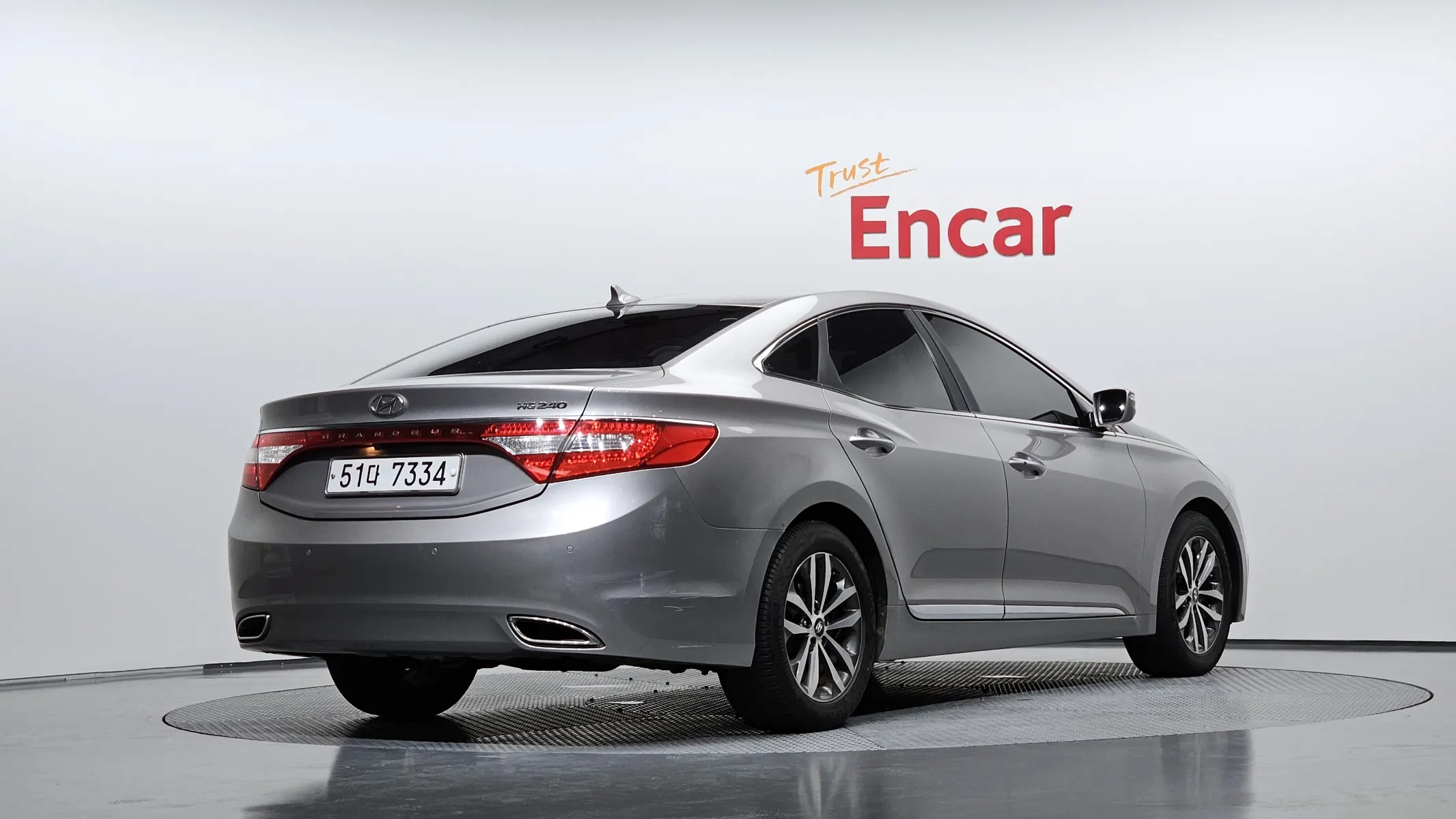 Hyundai Grandeur HG HG240 2011 2/21