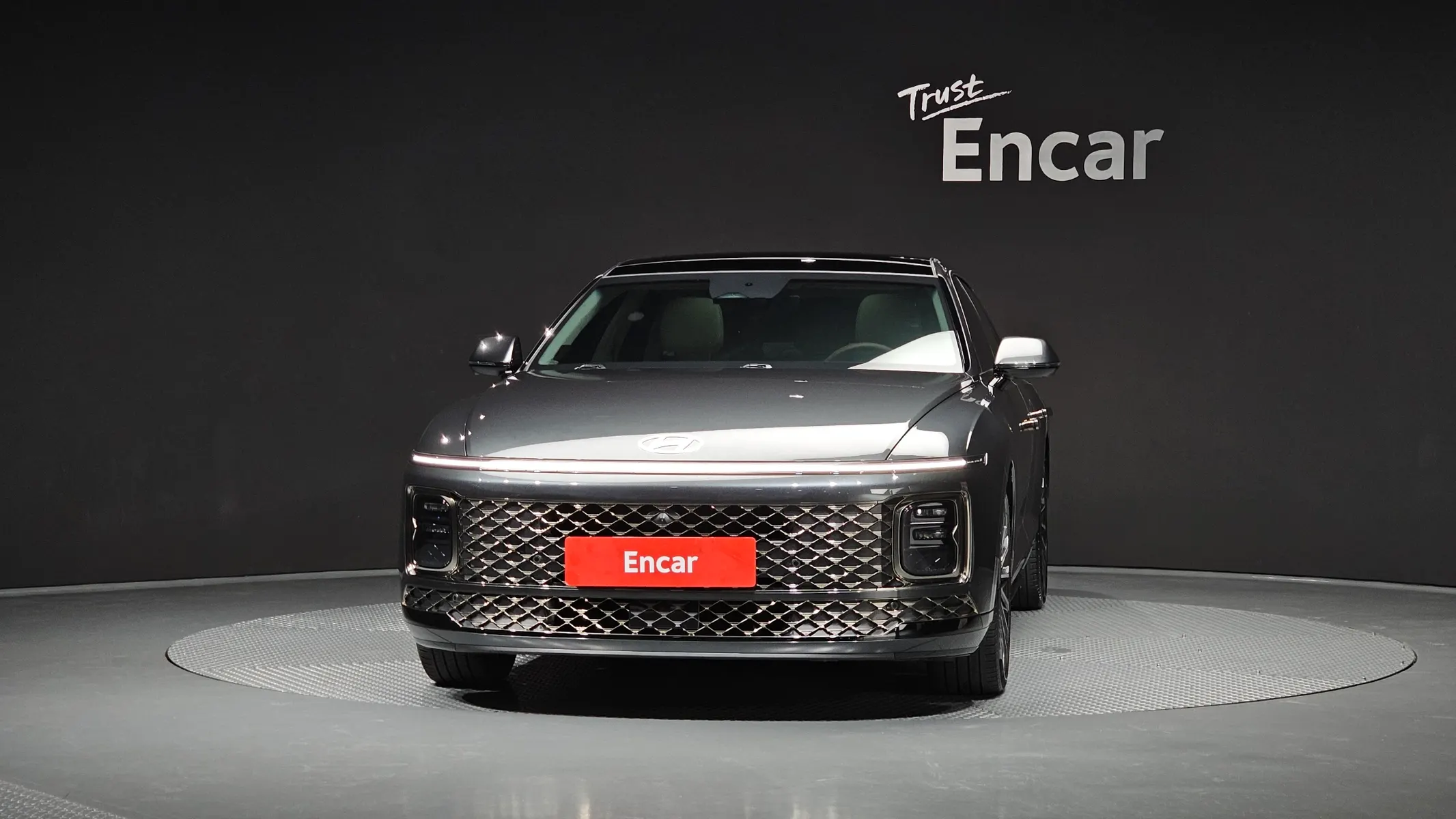 Hyundai (GN7) 2.5 2WD 2022 2/5