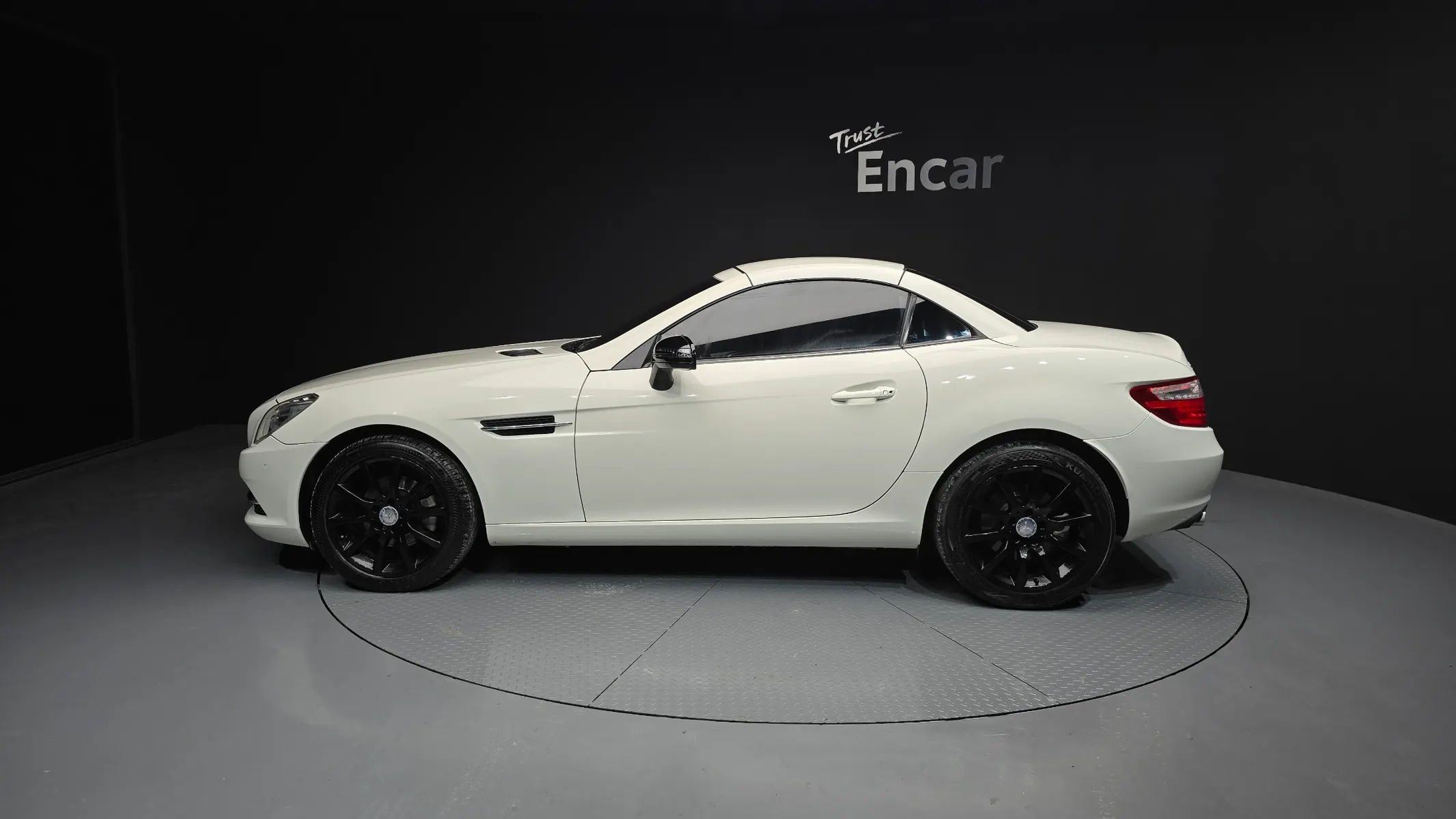 Mercedes-Benz SLK-Class 200 2012 20/21