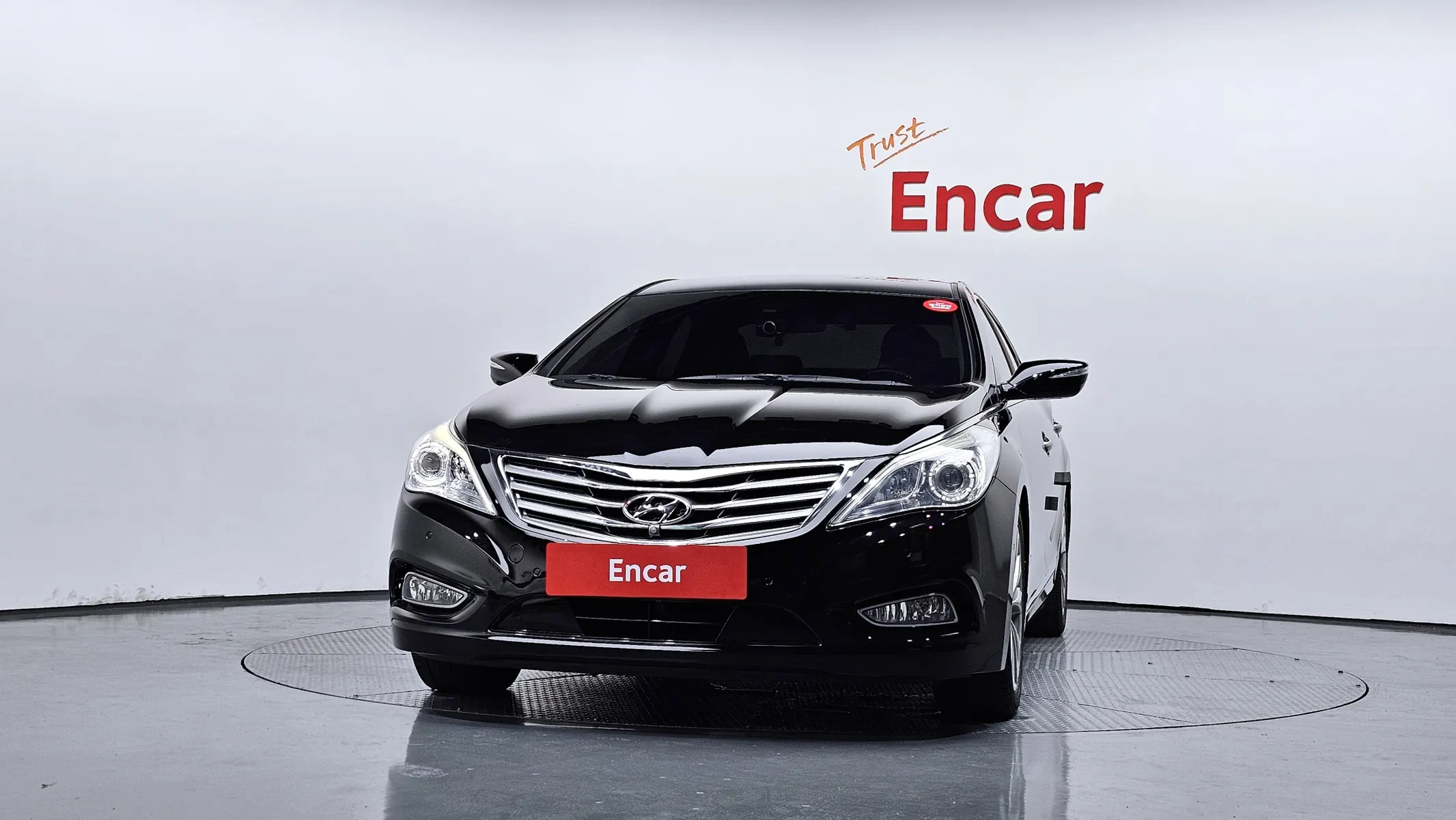 Hyundai Grandeur HG HG240 2012 2/5