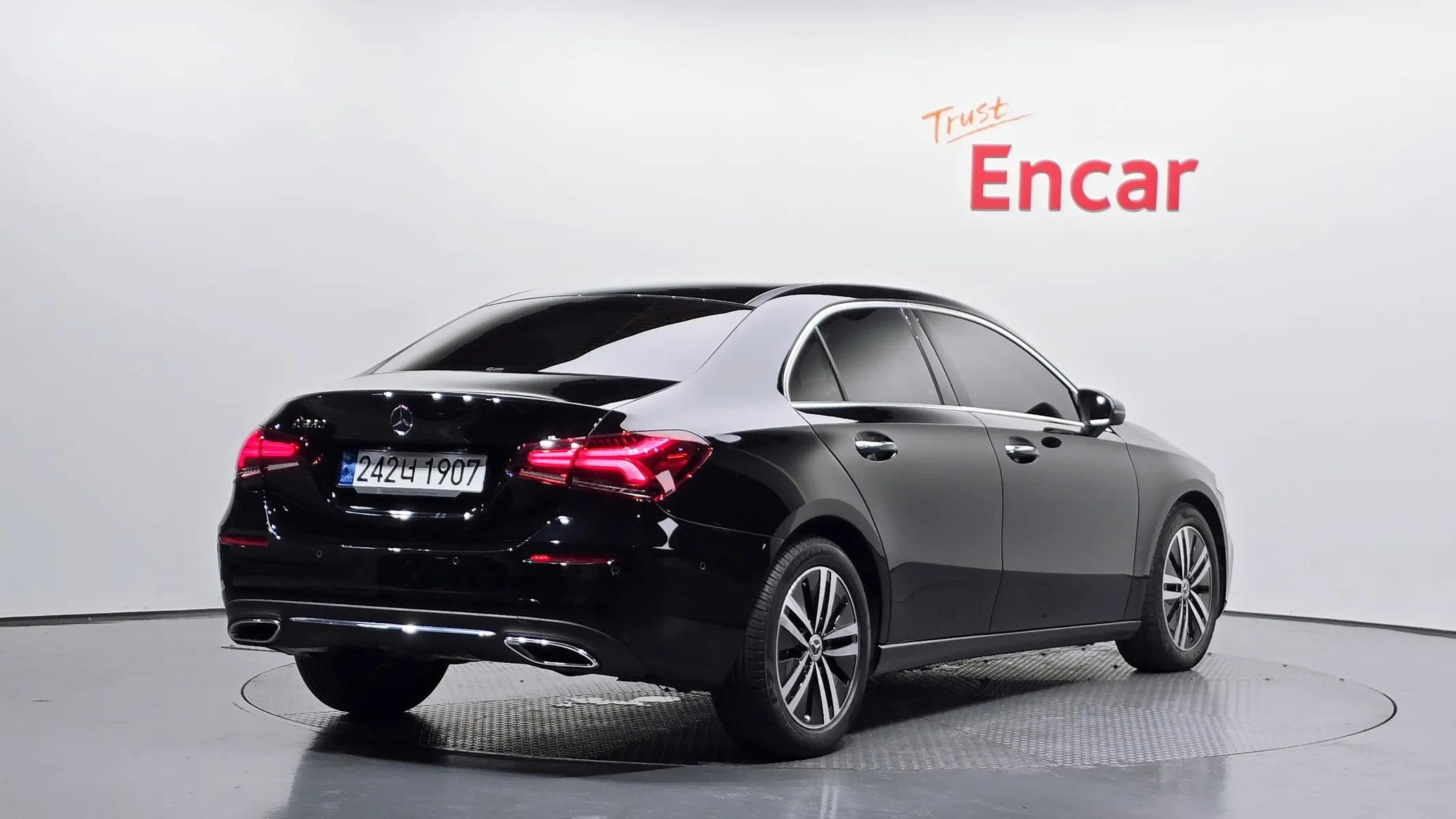 Mercedes-Benz A-Class W177 A220 2022 2/21