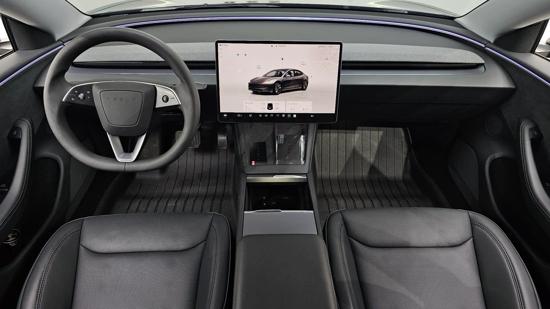 Tesla 3 AWD 2025 4/5