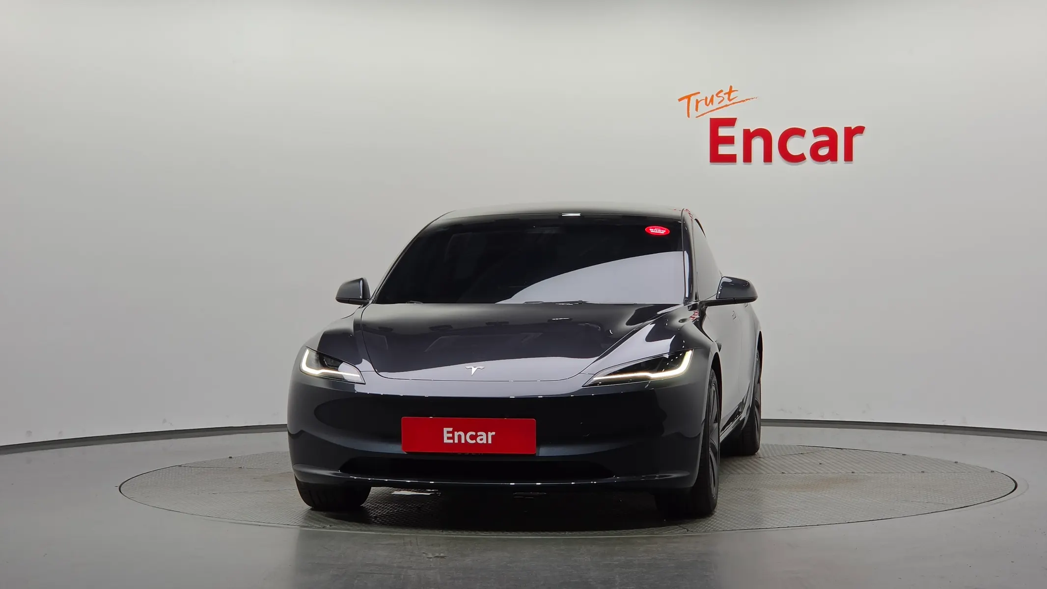 Tesla 3 AWD 2025 2/5