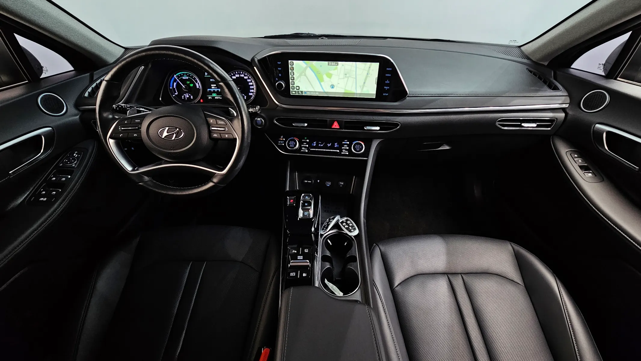 Hyundai (DN8) 2023 4/5