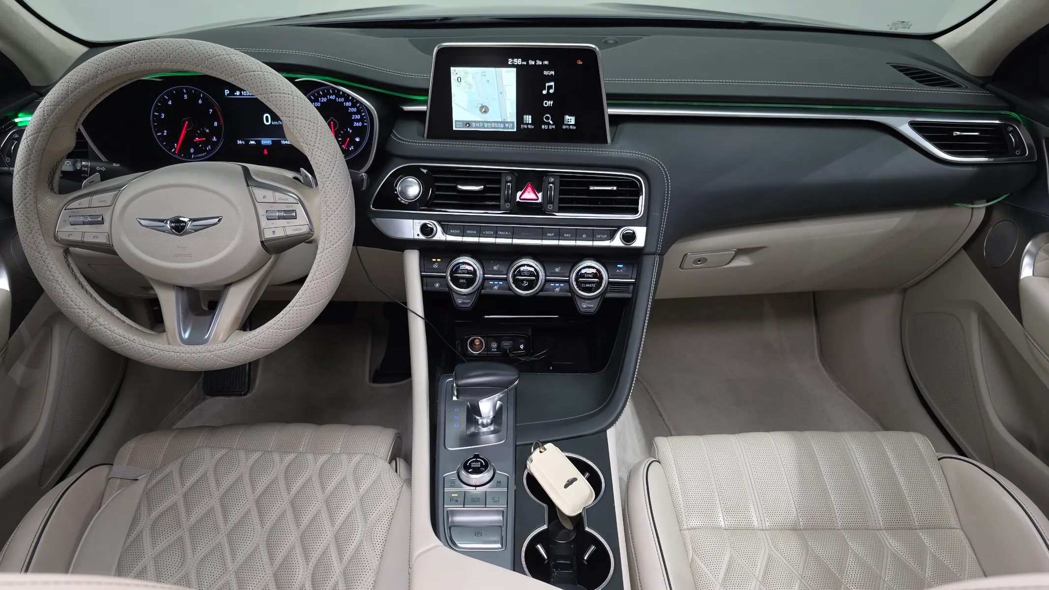 Genesis G70 2.0T AWD 2019 4/5